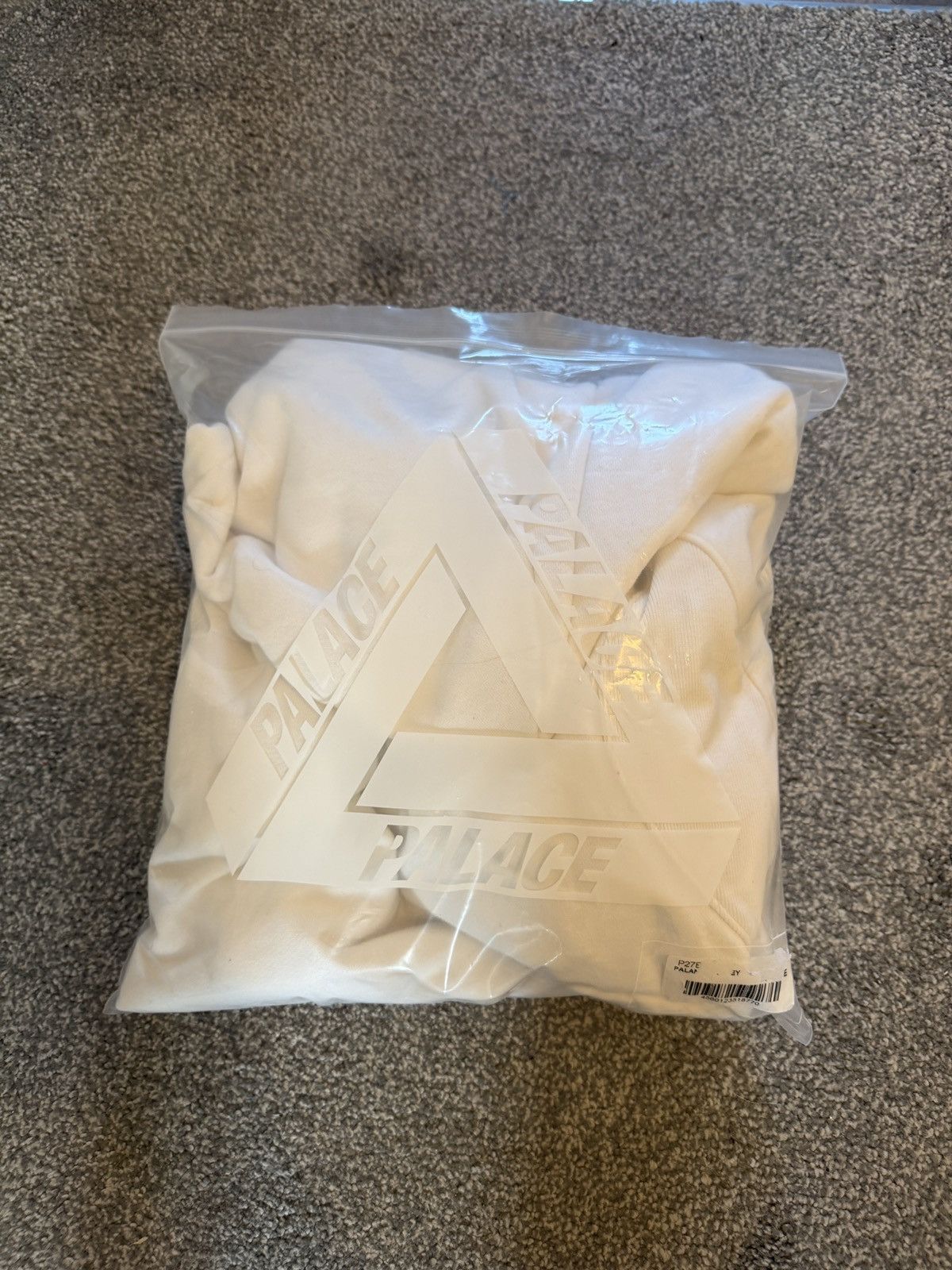 Oakley × Palace Palace X Oakley Logo Hoodie Size XL Size US XL / EU 56 / 4 - 7 Thumbnail