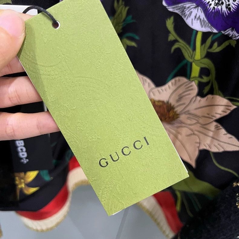 Gucci Gucci Gold and silver silk GG full printed cardigan 2504-Ne Size L / US 10 / IT 46 - 5 Thumbnail