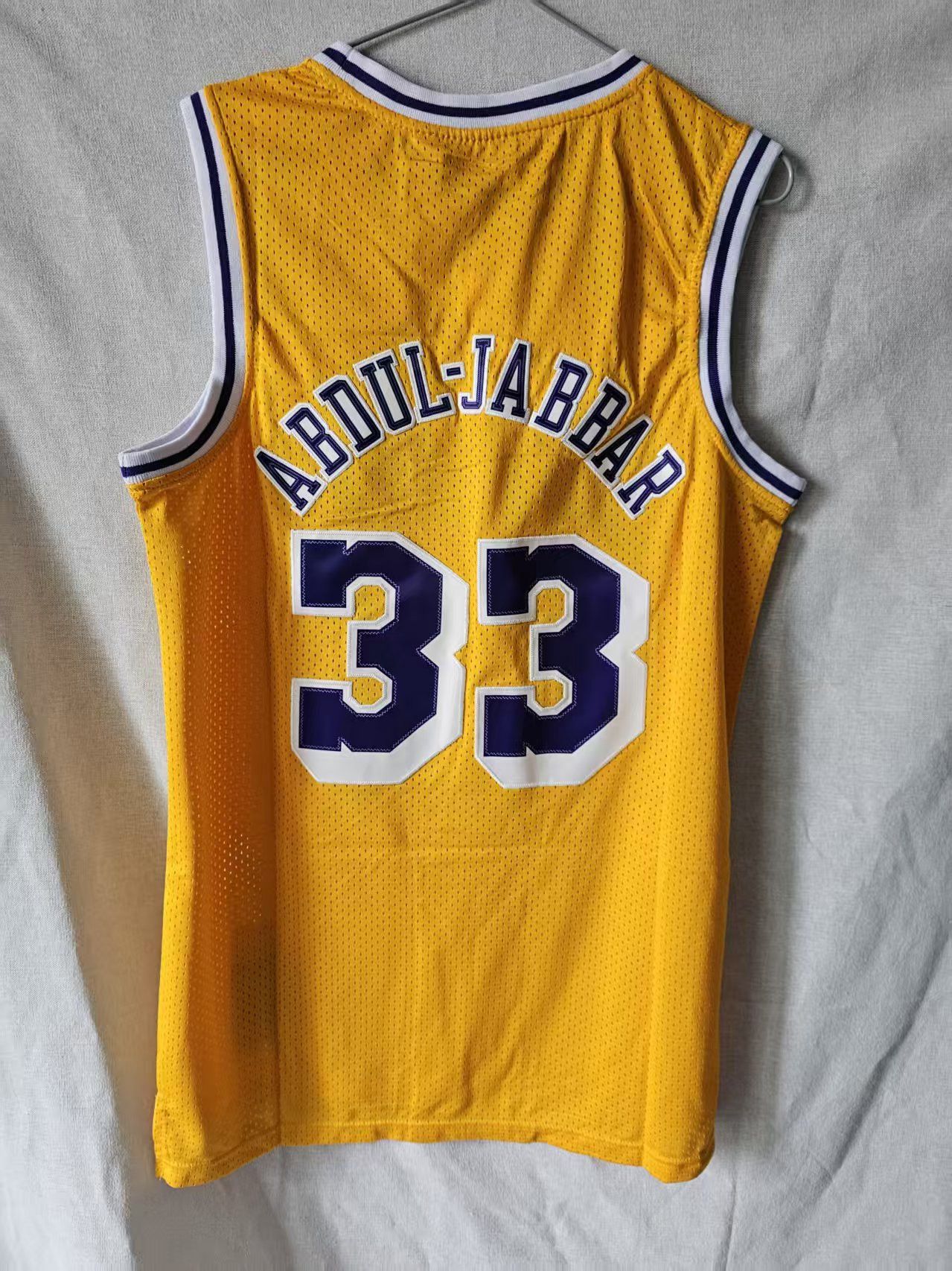 NBA Lakers #33 Abdul-Jabbar Jersey Yellow Size US XL / EU 56 / 4 - 1 Thumbnail