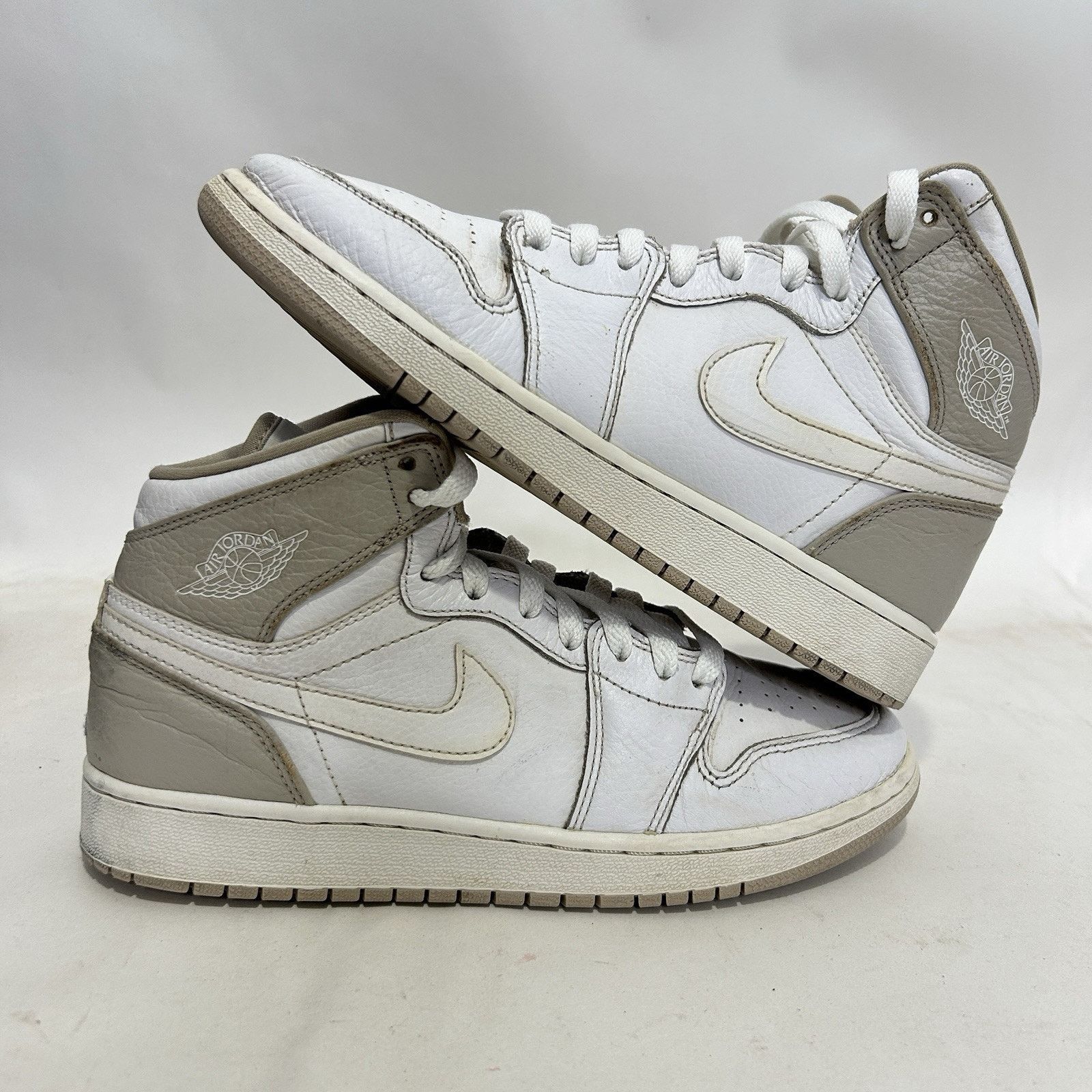 Nike Nike Air Jordan 1 Retro High GS “Linen” Size US 8 / IT 38 - 1 Thumbnail