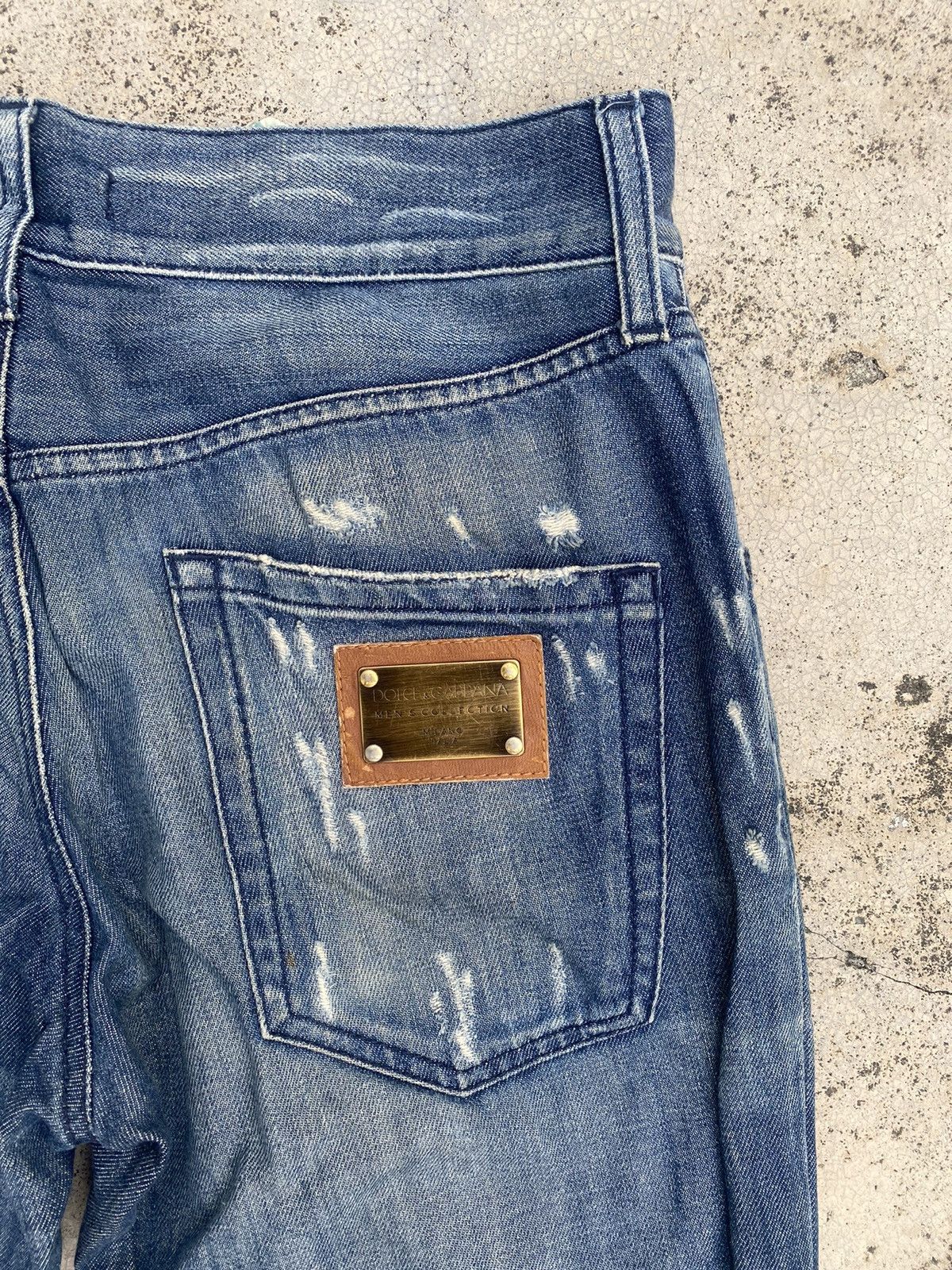 Designer × Dolce & Gabbana Dolce & Gabbana Distressed Faded Denim Jeans Size US 30 / EU 46 - 14 Thumbnail