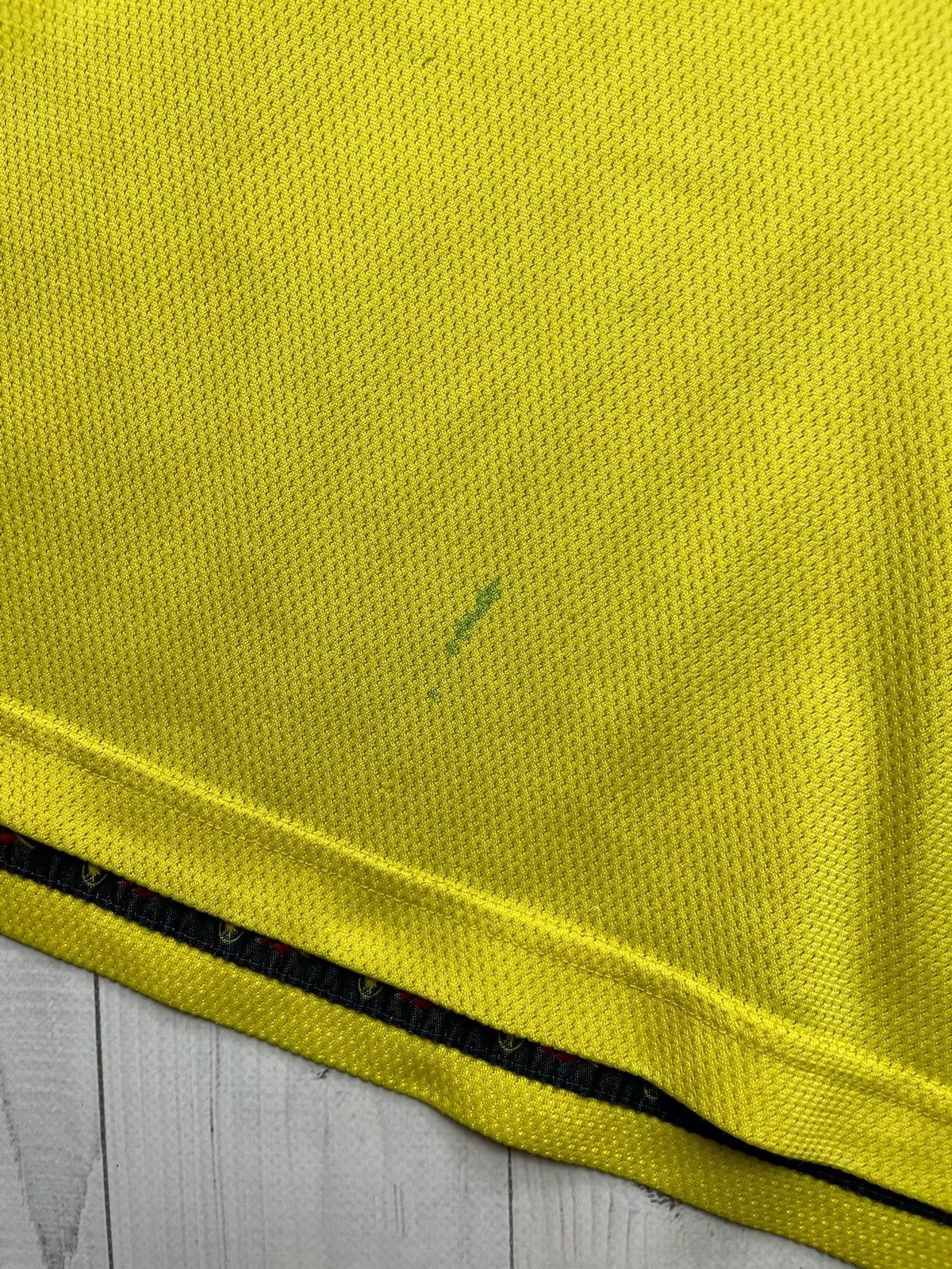 Reebok × Vintage Vintage Liverpool Reebok yellow soccer jersey size S logo Size US S / EU 44-46 / 1 - 8 Thumbnail