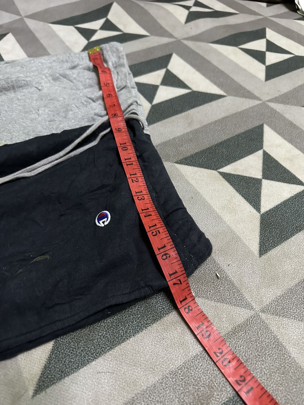 Champion Champion reverse weave shorts Size US 32 / EU 48 - 6 Thumbnail