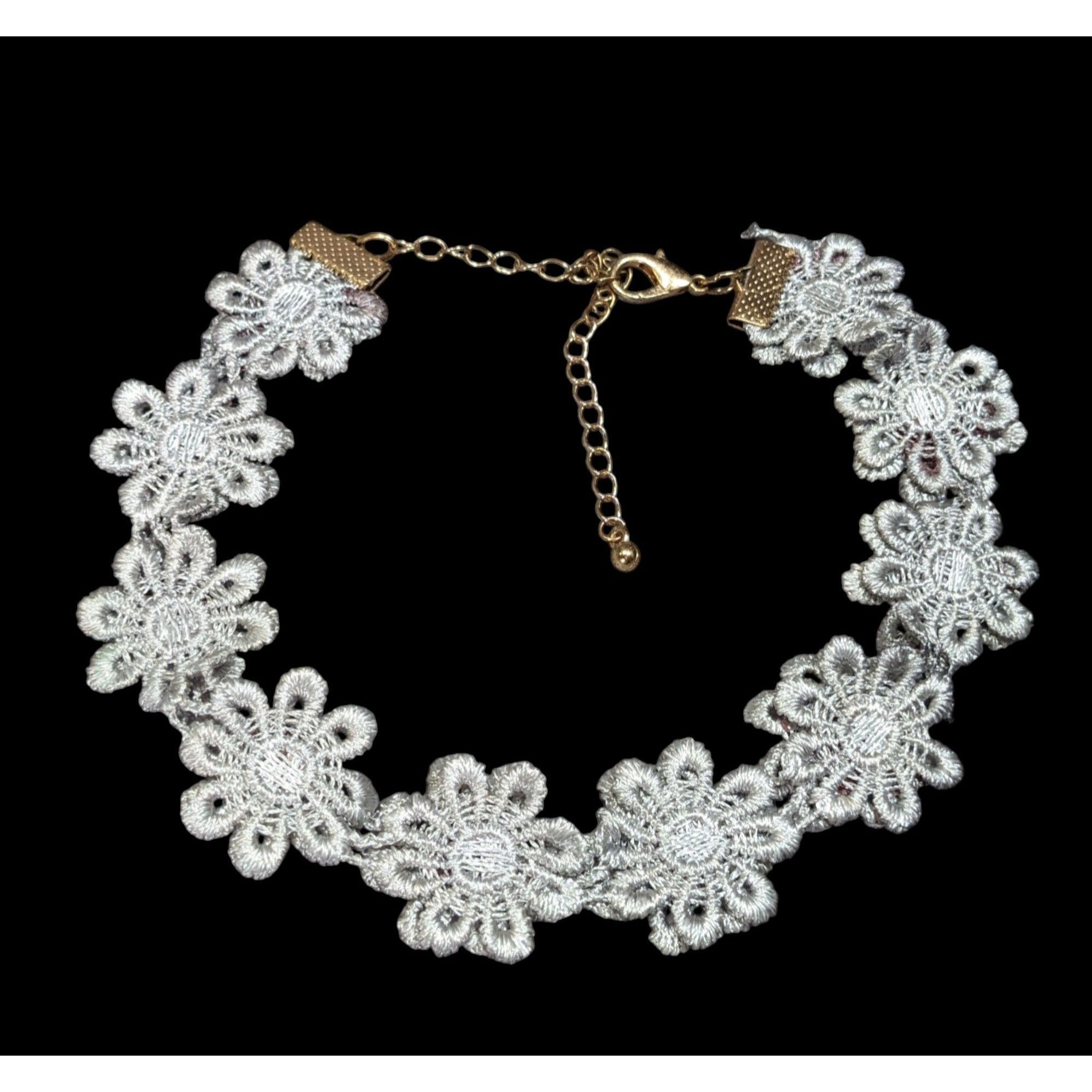 Other Fairycore Grey/Blue Floral Lace Choker Necklace Size ONE SIZE - 1 Thumbnail