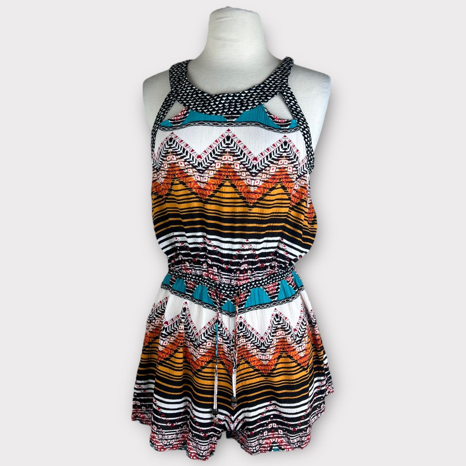 Target Basics Xhilaration | Tribal Aztec Boho Romper | Medium Size 30" / US 8 / IT 44 - 1 Thumbnail