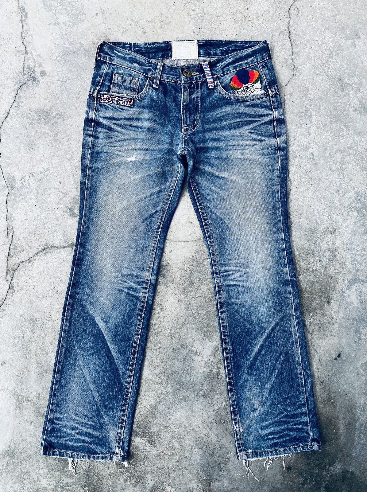 Japanese Brand Vintage Lolita Yoshitomo Nara Art Distressed Denim Pants Size US 34 / EU 50 - 1 Thumbnail