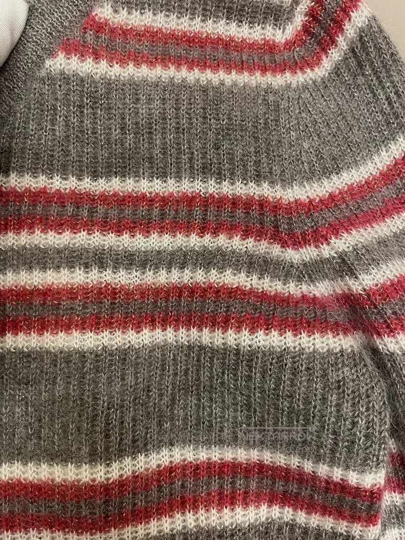 Brunello Cucinelli Brunello Cucinelli Grey and Red Striped Mohair Wool Sweate Size S / US 4 / IT 40 - 4 Thumbnail