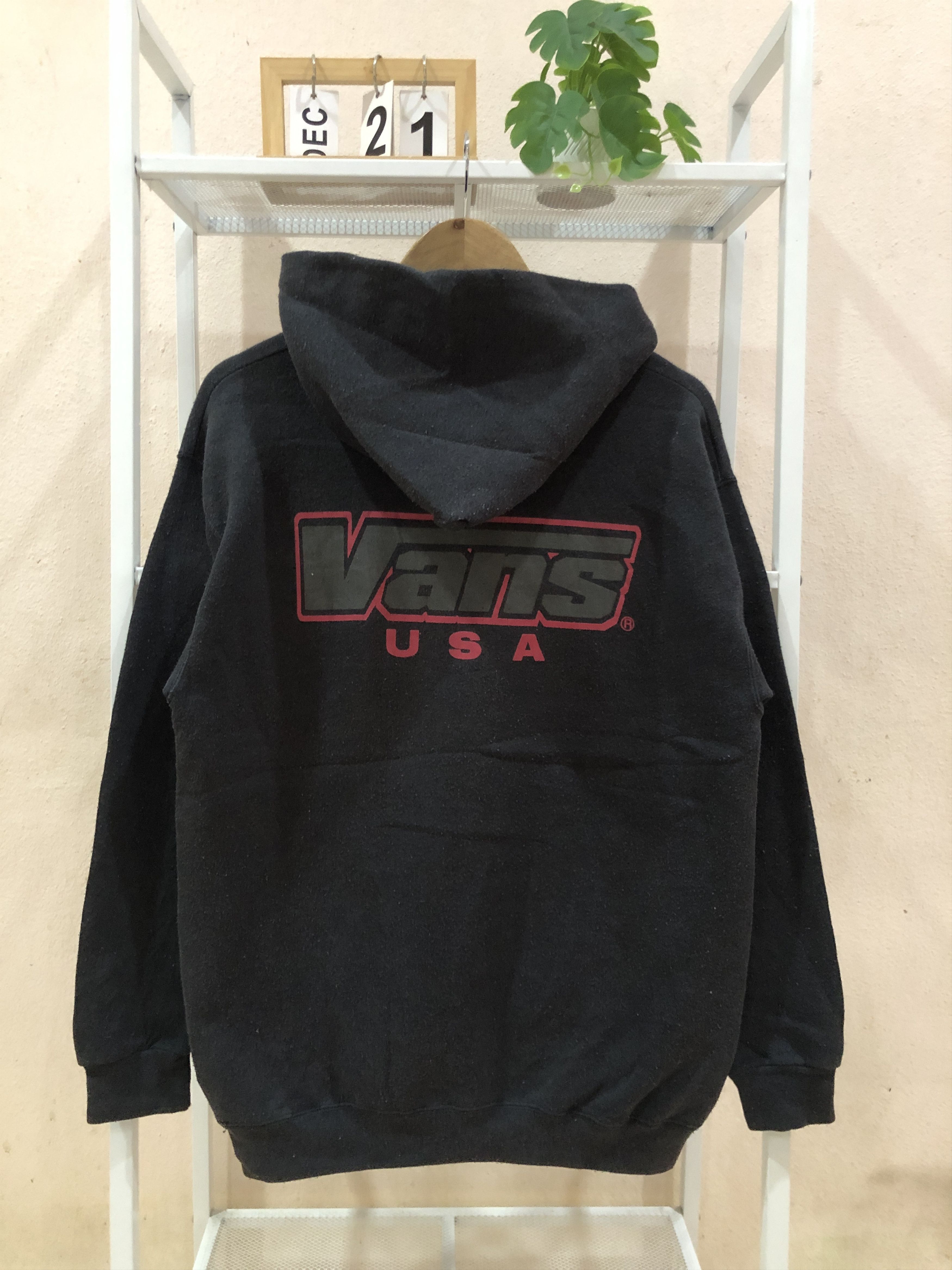 Vans Vintage Vans Usa Pull Over Hoodie Size US M / EU 48-50 / 2 - 1 Thumbnail