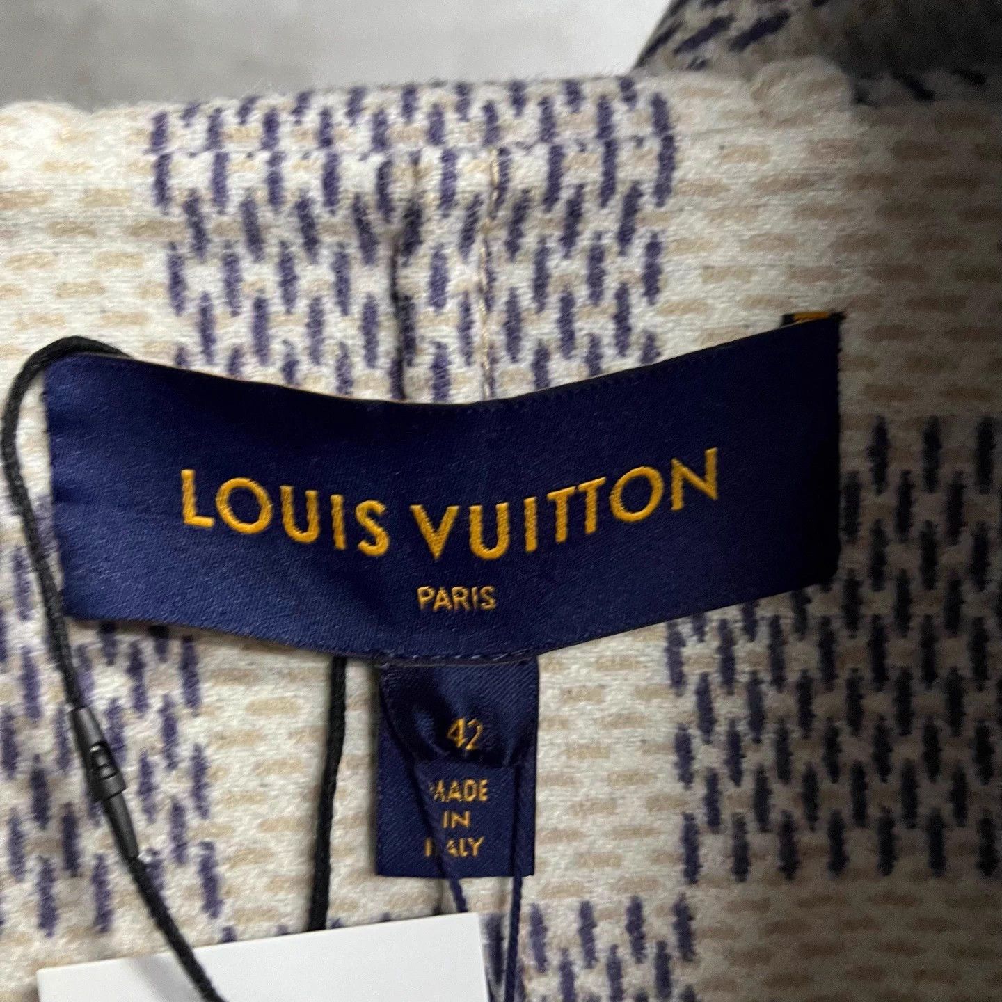 Louis Vuitton LV Beige Solid Hooded Long-sleeve Waist-tie Coat 42 Size M / US 6-8 / IT 42-44 - 3 Thumbnail