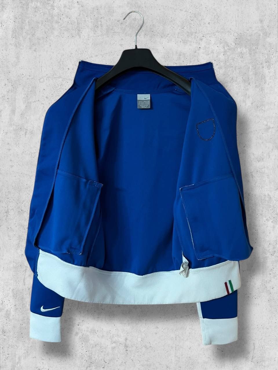 Nike Nike ITALY TRACK JACKET zip AZZURRI vintage soccer football Size US S / EU 44-46 / 1 - 6 Thumbnail
