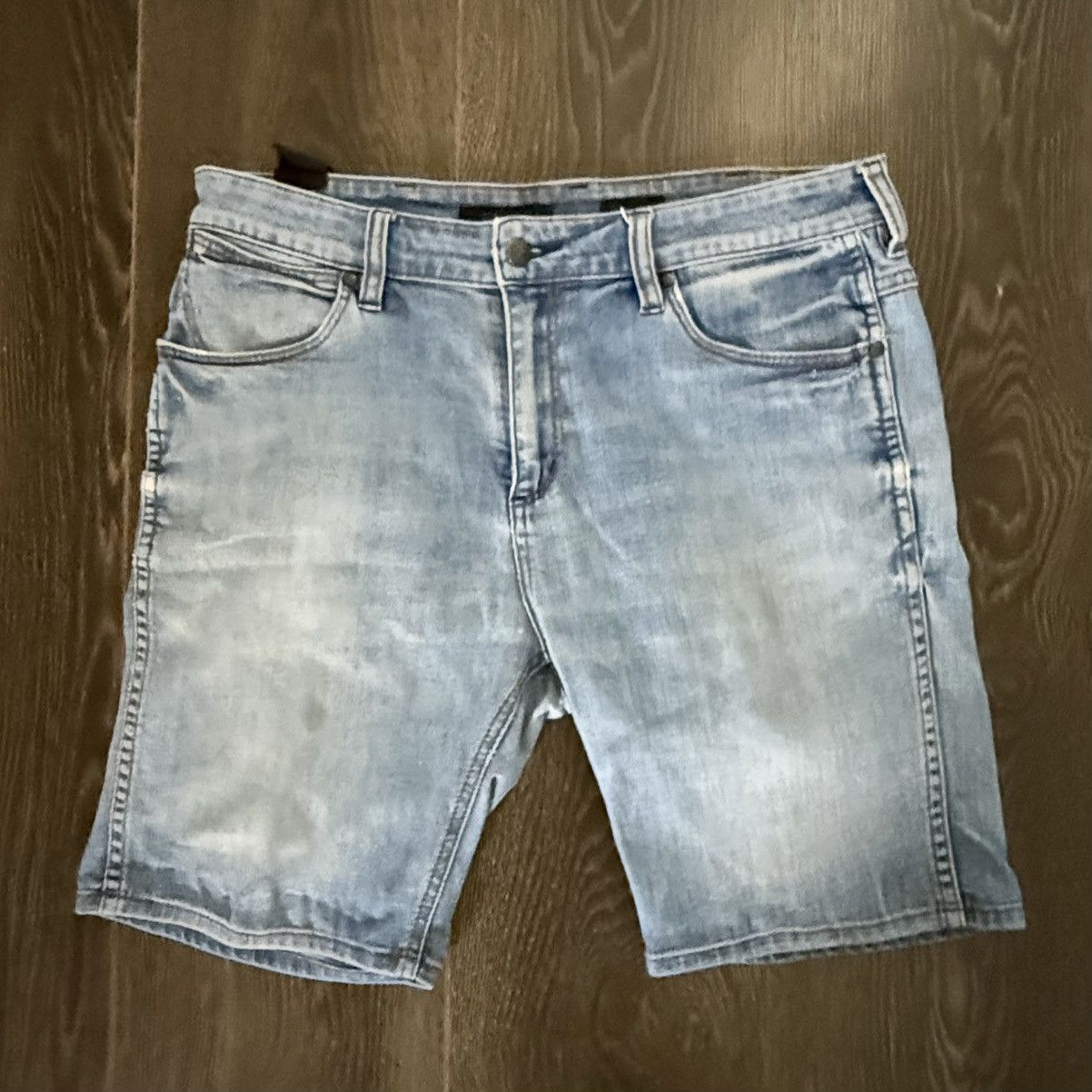 Wrangler Wrangler Cigarette Blue Shorts Size 32 Size US 32 / EU 48 - 1 Thumbnail