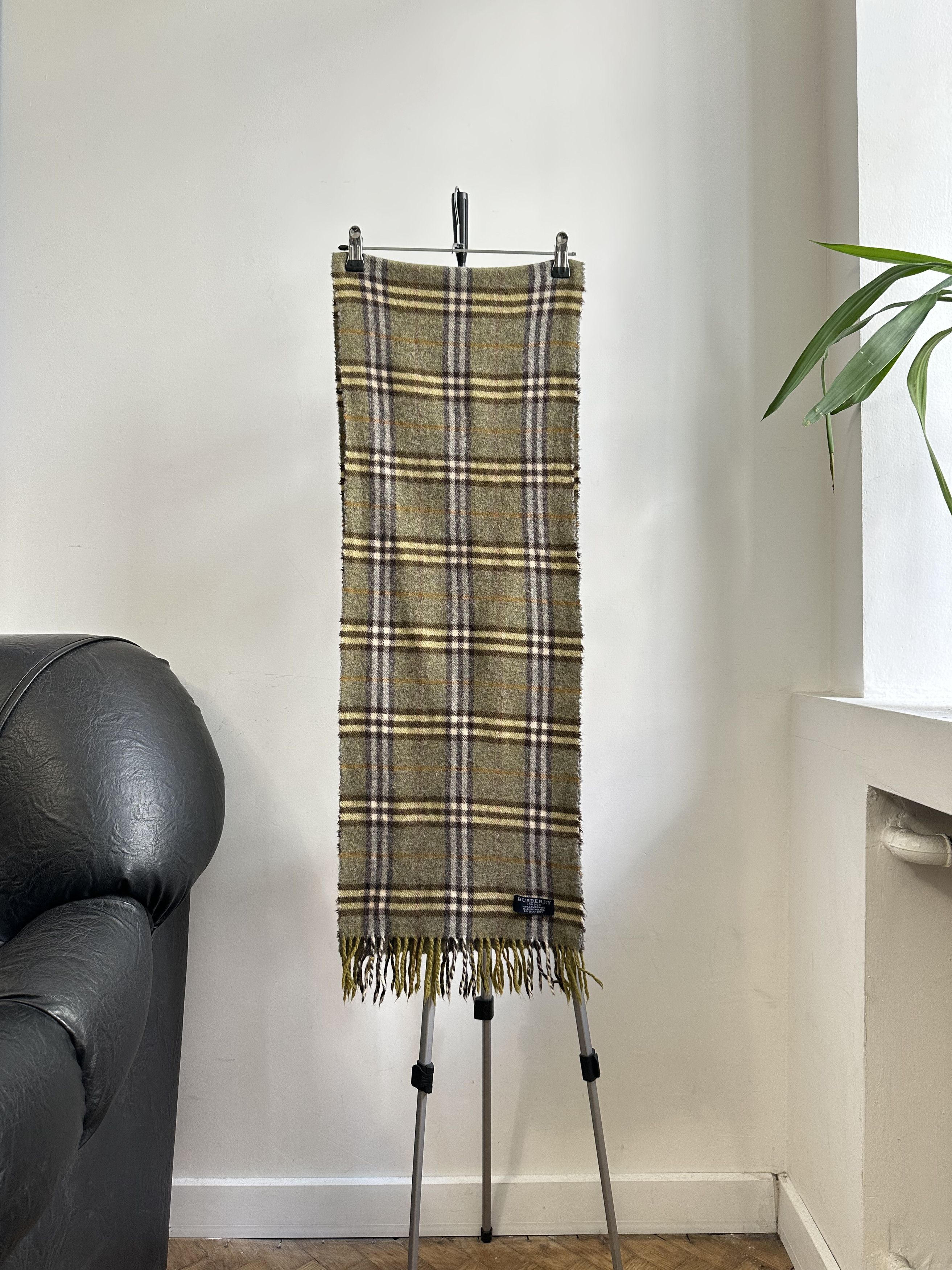 Burberry Burberry Green Ckeckered Wool Scarf Made In England Size ONE SIZE - 2 Thumbnail