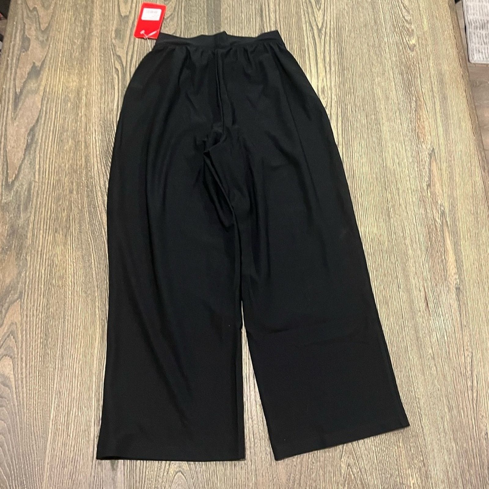 Spanx NWT Spanx Bod-A-Bing! Crop Pants Slimming Liner Black Size M Size 30" / US 8 / IT 44 - 7 Thumbnail