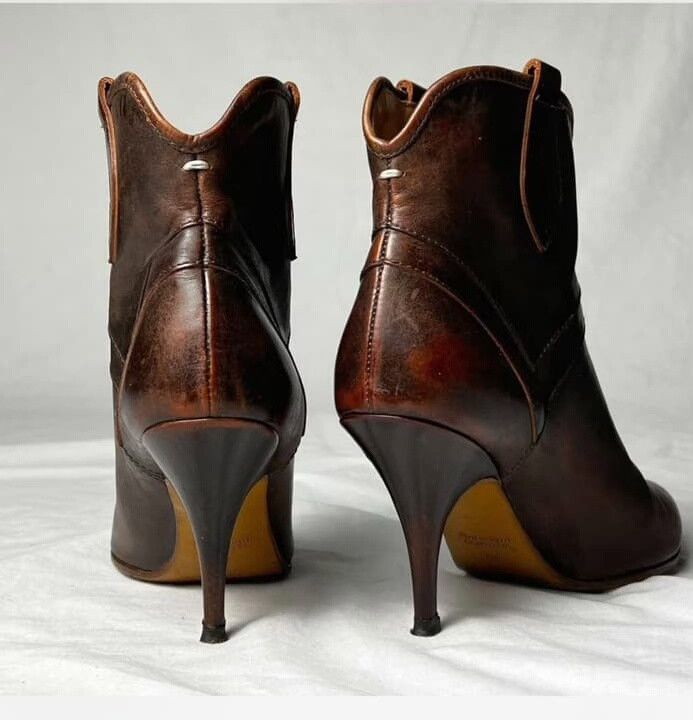 Maison Margiela Maison Margiela Vintage Leather Boots Size US 4.5 / IT 34.5 - 1 Thumbnail