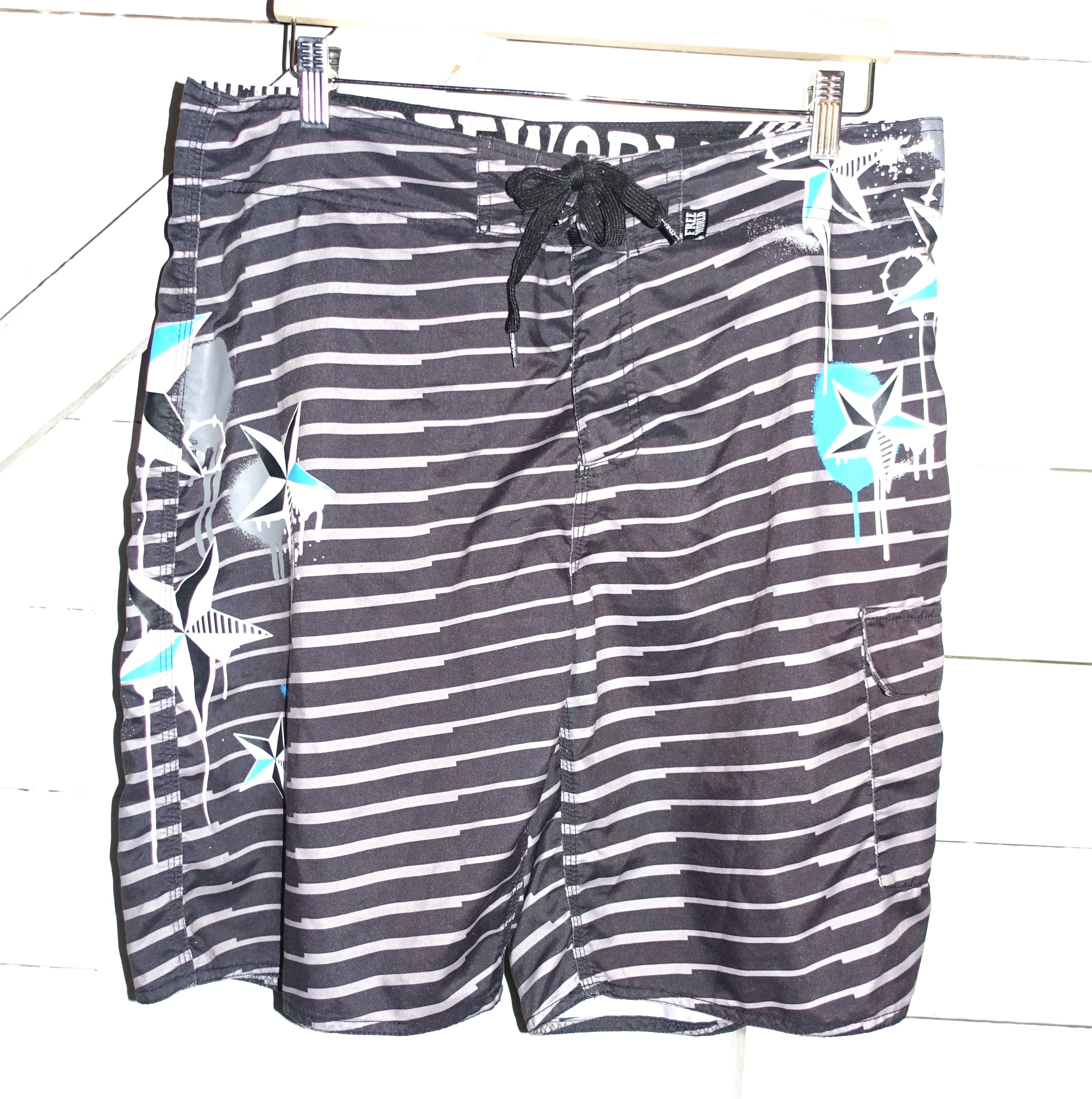 Freeworld Freeworld Black Blue Boardshorts 36 Size US 36 / EU 52 - 1 Thumbnail