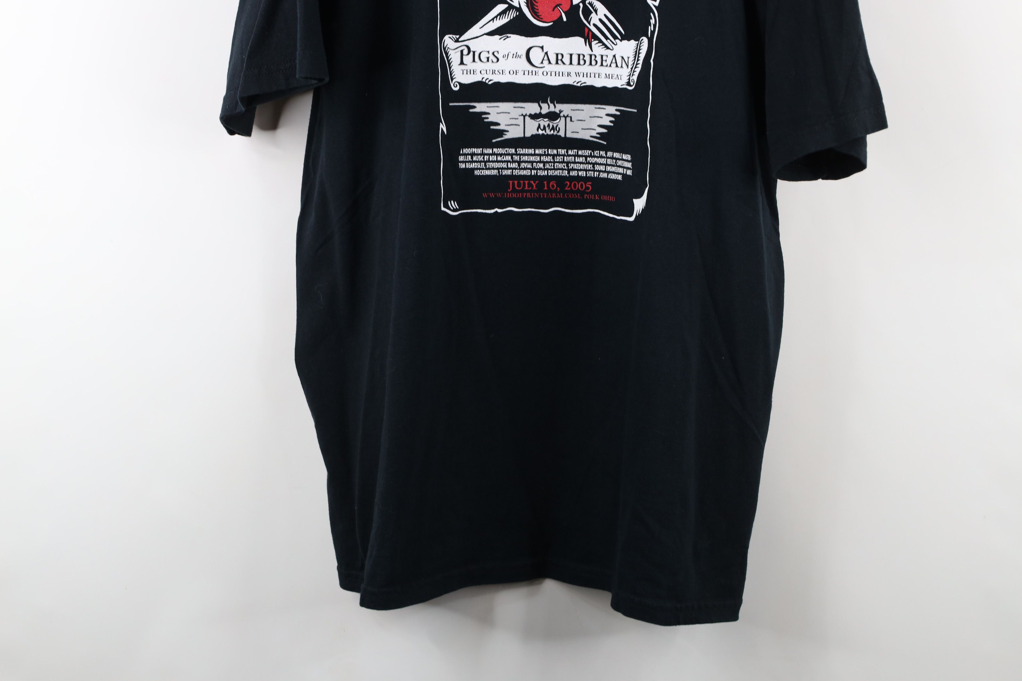 Vintage Vintage Y2K 2005 of the Caribbean Hoofprint Farm T-Shirt Size US XL / EU 56 / 4 - 3 Thumbnail