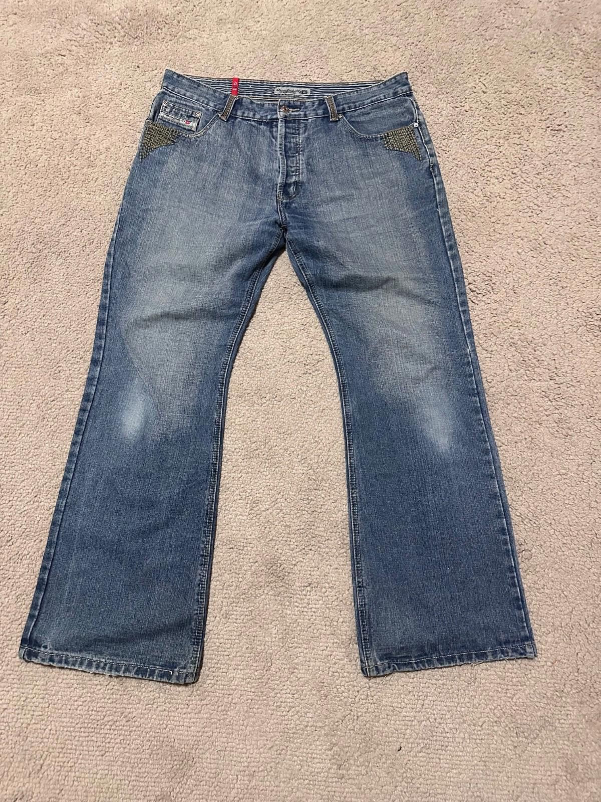 Diesel Vintage Diesel Jeans Mens 40 Blue Denim Pants Straight Y2K Size US 40 / EU 56 - 6 Thumbnail