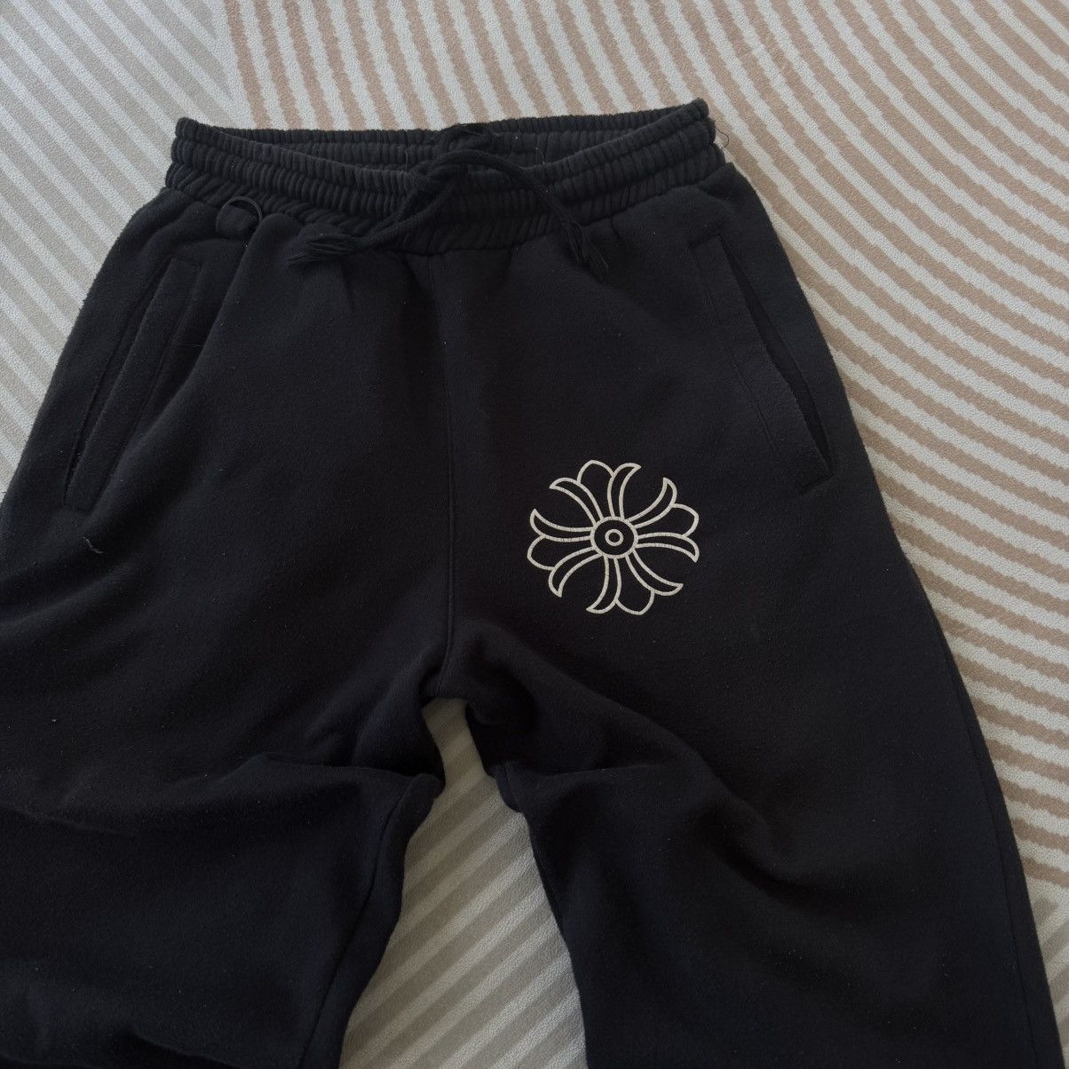 Japanese Brand Spray Flower Like ChromeHeart Body Maker Sweatpant Size US 30 / EU 46 - 2 Thumbnail