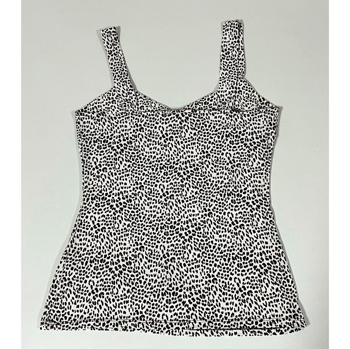 White House Black Market White Black Leopard Print Ruffle Tank Top Shirt Blouse XS 🤍🖤 Size XS / US 0-2 / IT 36-38 - 3 Thumbnail