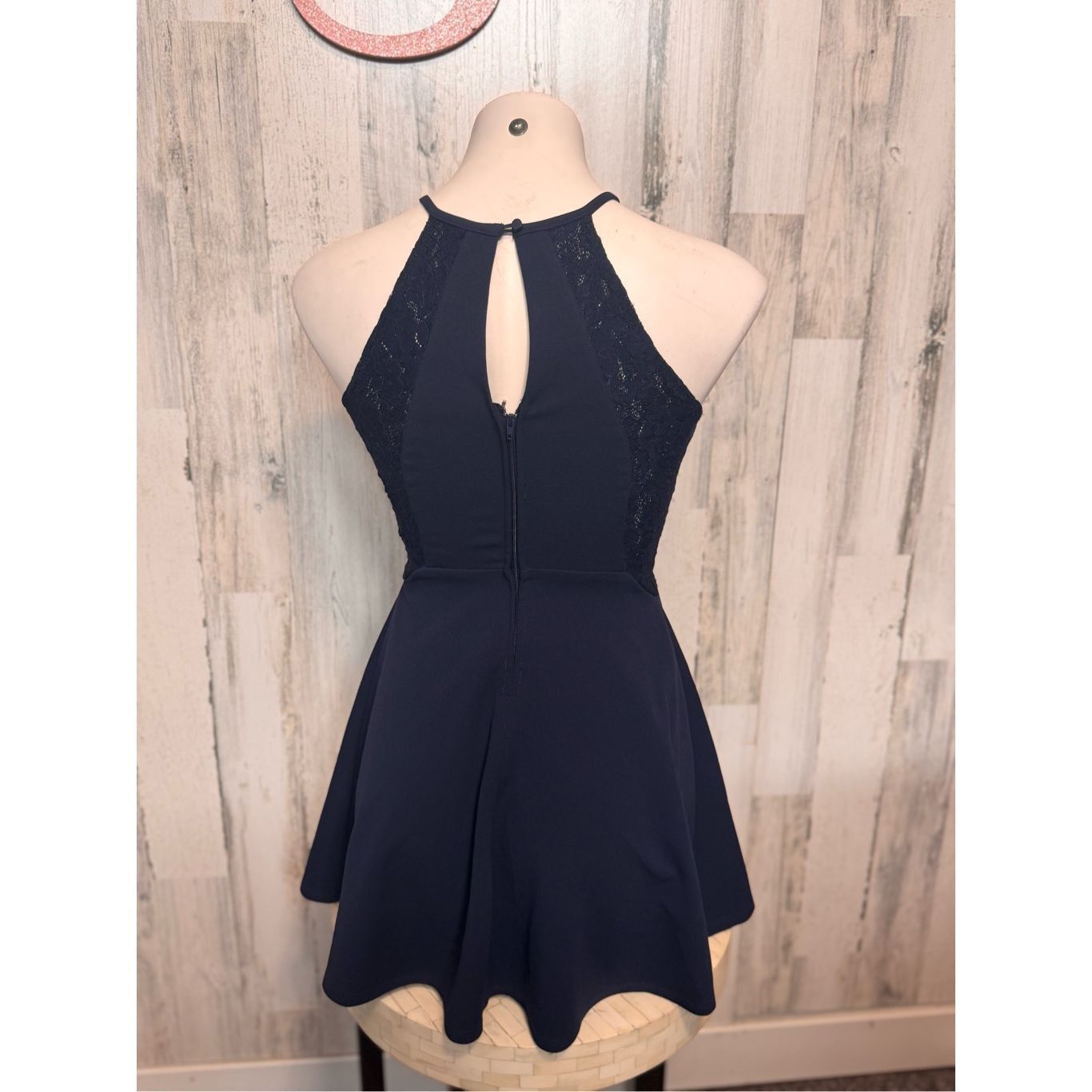 Other Speechless Navy Halter Lace Skater Dress Size 3 Size XS / US 0-2 / IT 36-38 - 4 Thumbnail