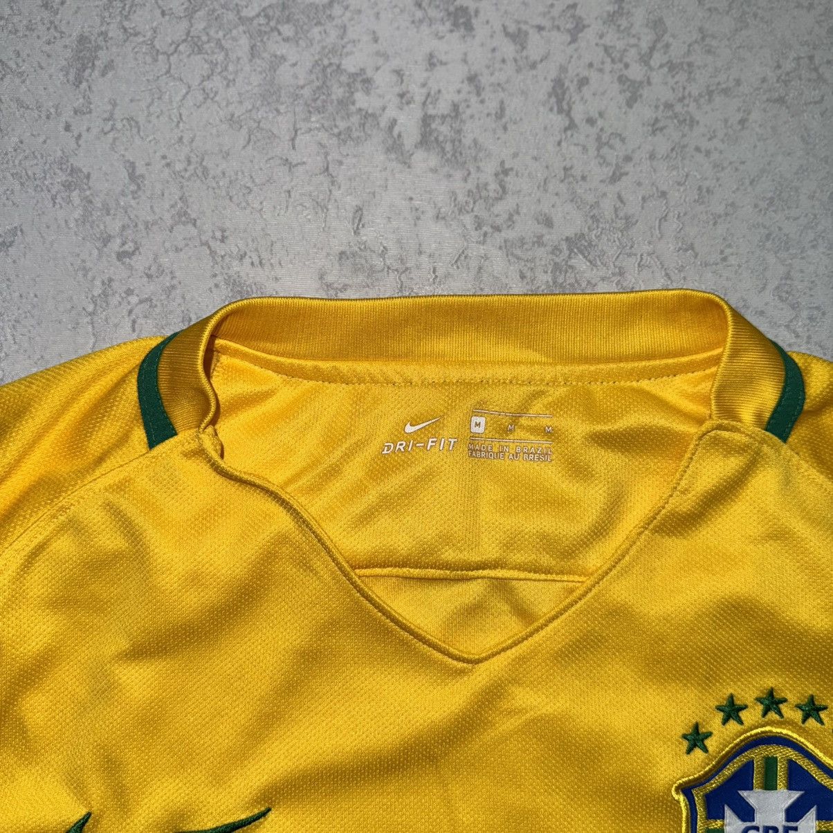 Nike Brasil Nike 2016-2017 Soccer Shirt Size US M / EU 48-50 / 2 - 5 Thumbnail