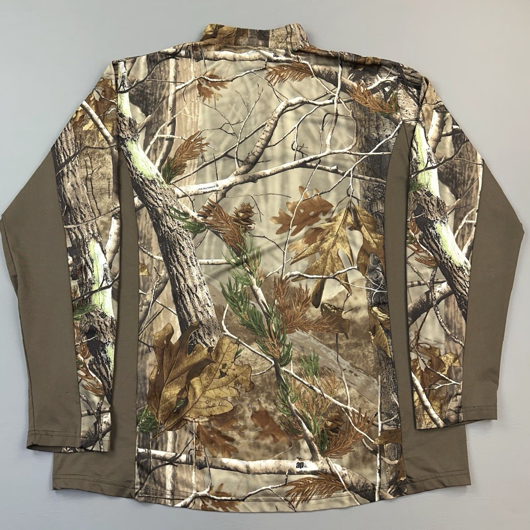 Realtree Realtree Pullover Mens Large AP Camo 1/4 Zip Performance Stretch Lightweight Size US L / EU 52-54 / 3 - 7 Thumbnail