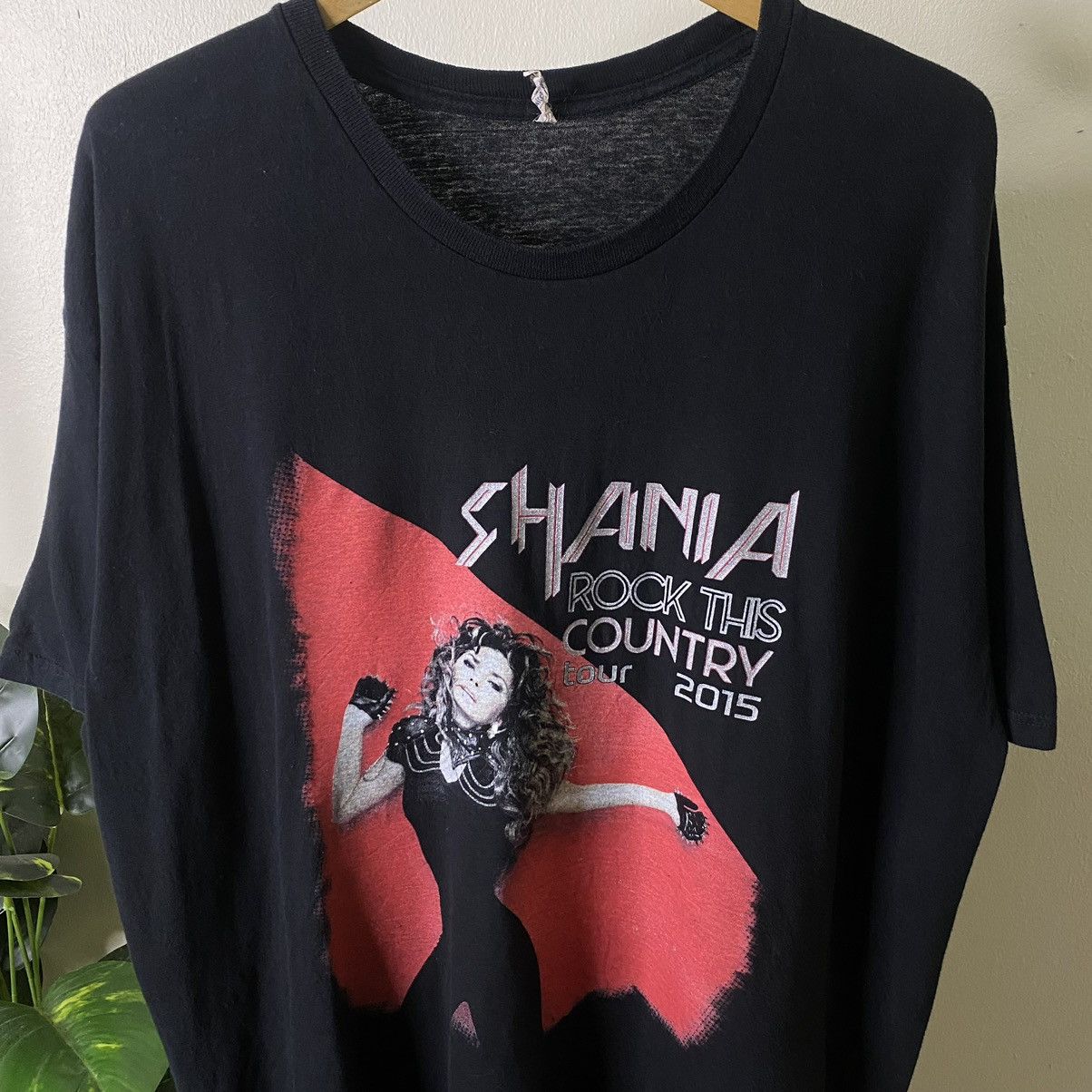 Band Tees × Vintage Vintage 2015 Shania Twain Rock This Country Tour Tee Size US XL / EU 56 / 4 - 2 Thumbnail