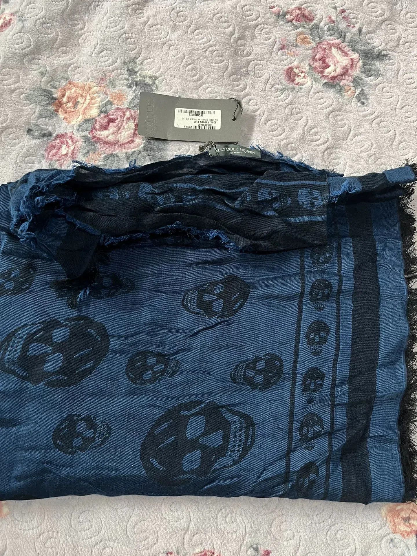 Alexander McQueen Alexander McQueen Skull Scarf. Size ONE SIZE - 1 Thumbnail