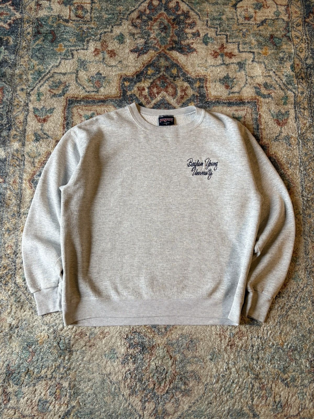 Vintage Vintage Brigham Young Cougars Script Spellout Crewneck Large Size US L / EU 52-54 / 3 - 1 Thumbnail