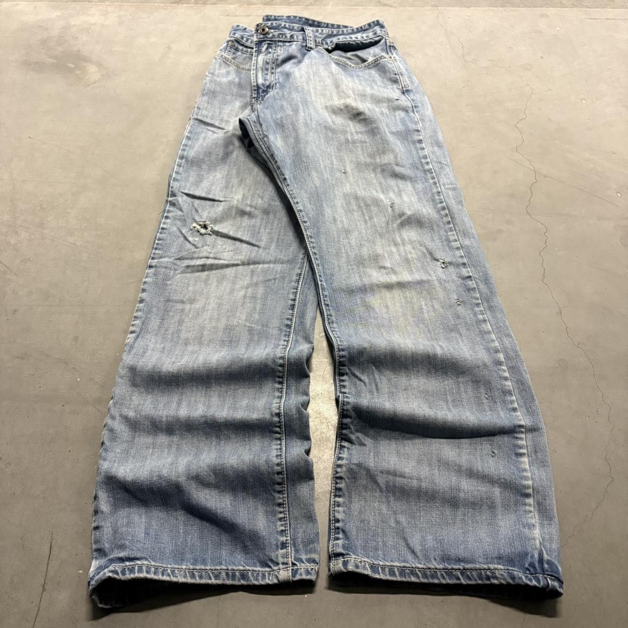 Vintage Crazy Vintage Y2K/2000s Baggy Skater Style Medium Blue Wash Denim jeans! Size US 36 / EU 52 - 3 Thumbnail