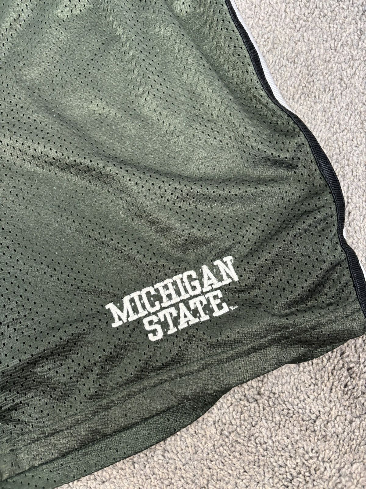 Steve And Barrys Vintage green msu michigan state basketball shorts Size US 30 / EU 46 - 3 Thumbnail