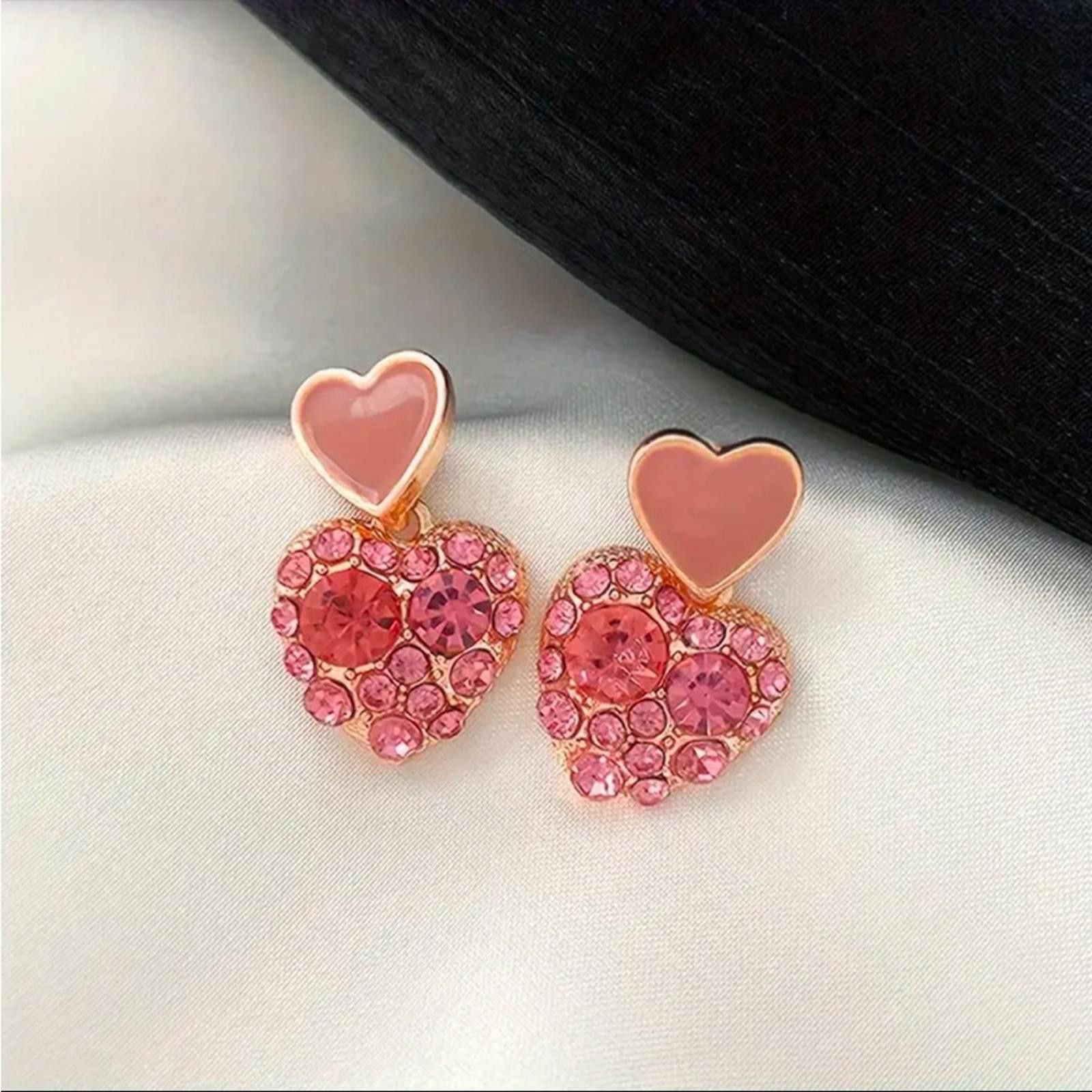 Designer Pink Heart Rhinestone Earrings NWT Size ONE SIZE - 3 Thumbnail