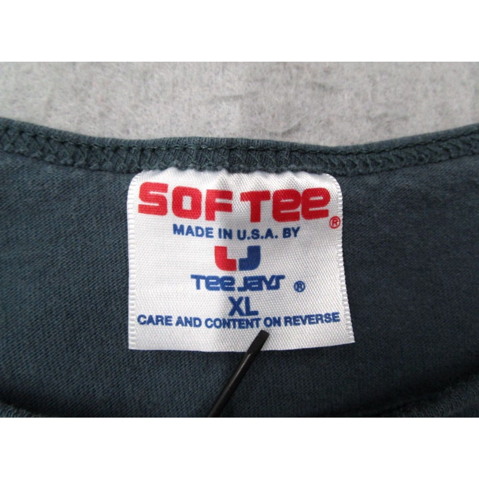 Vintage VINTAGE Softee Hawaii Shirt Mens XL Blue 90s Beach California Retro Surf T-Shirt Reg Men Sleeveless Cotton Knit Tank Top Size US XL / EU 56 / 4 - 2 Thumbnail
