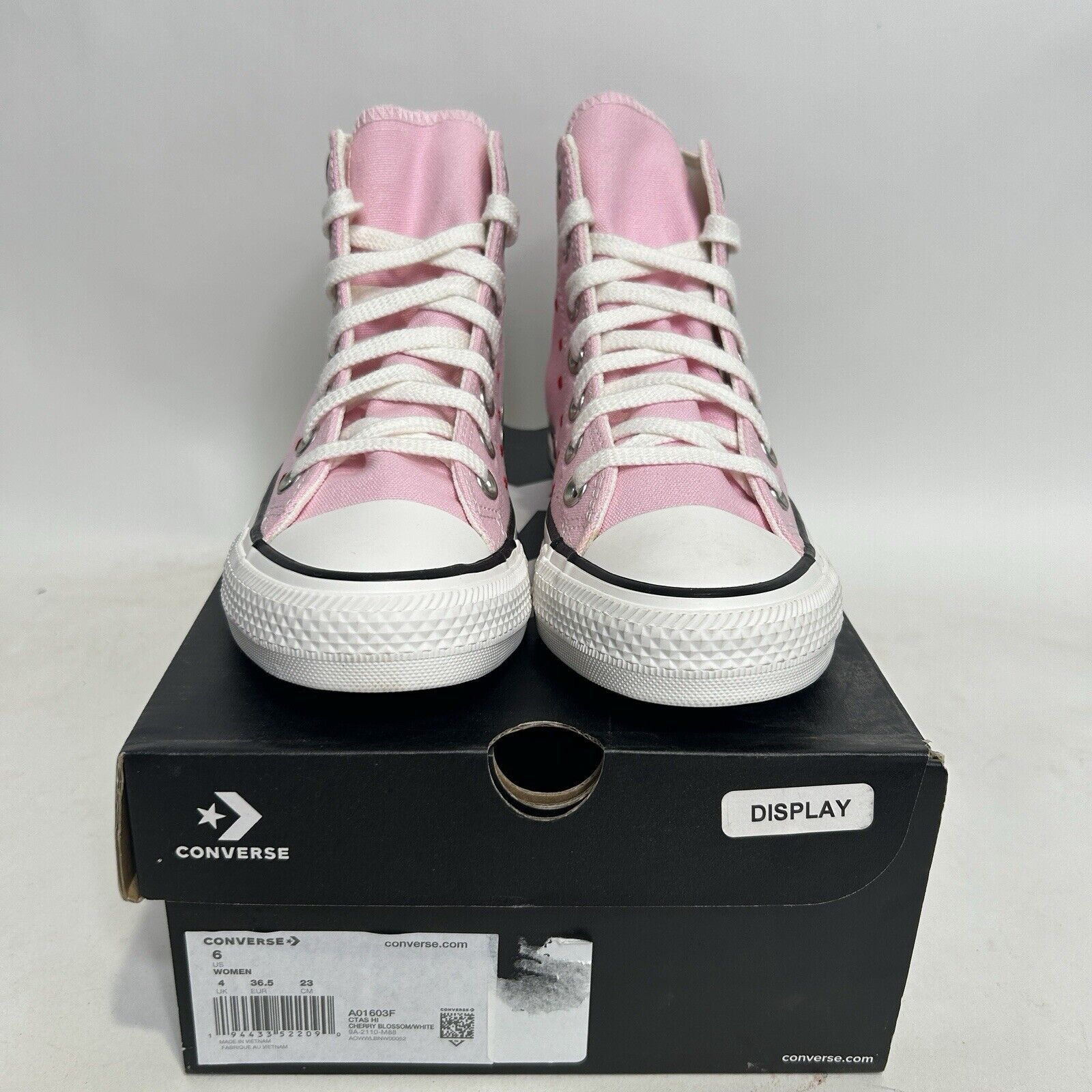 Converse Converse All Star Chuck Taylor “Valentine’s Day Kisses” 2024 Size US 5.5 / IT 35.5 - 2 Thumbnail