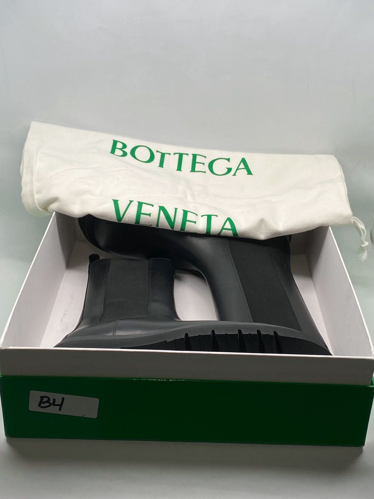 Bottega Veneta Bottega Veneta Lug Sole Leather Boots size 39.5 Size US 9.5 / IT 39.5 - 12 Thumbnail