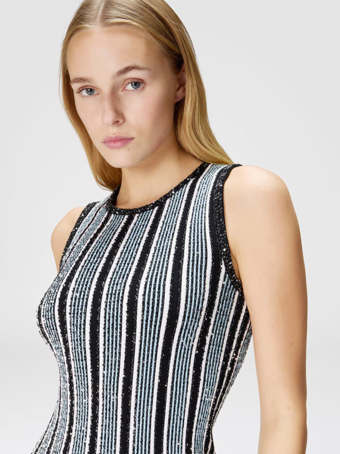 Missoni o1mle0425 Ribbed Sequin Mini-Dress in Multicolor Size S / US 4 / IT 40 - 5 Thumbnail
