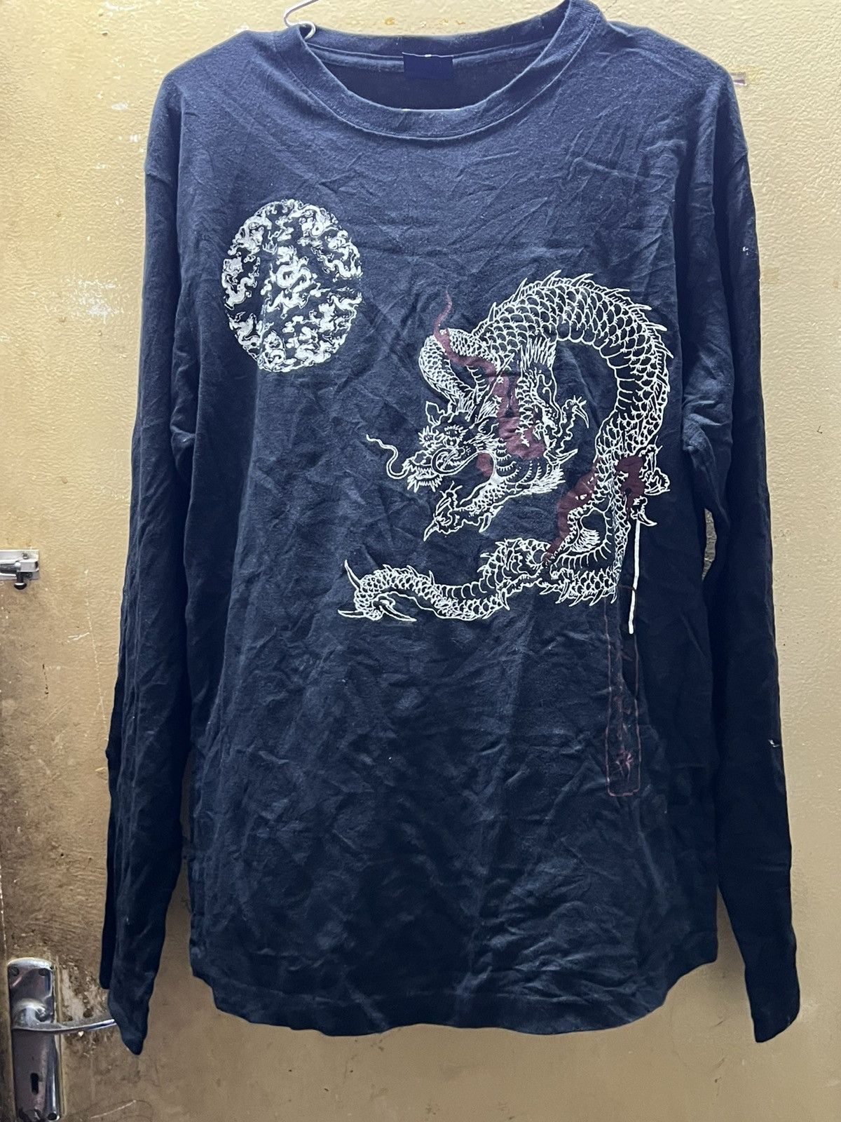 Japanese Brand Sukajan embroidered Japanese character dragon longsleeve tee Size US M / EU 48-50 / 2 - 1 Thumbnail