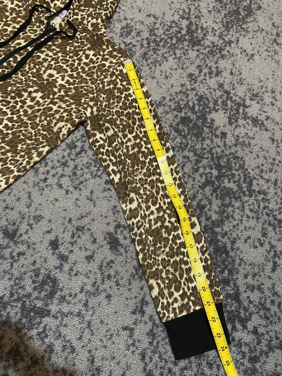Japanese Brand Y2k ETIENNE LEOPARD POEM IFSIXWASNINE LGB STYLE ZIP HOODIE Size US M / EU 48-50 / 2 - 8 Thumbnail