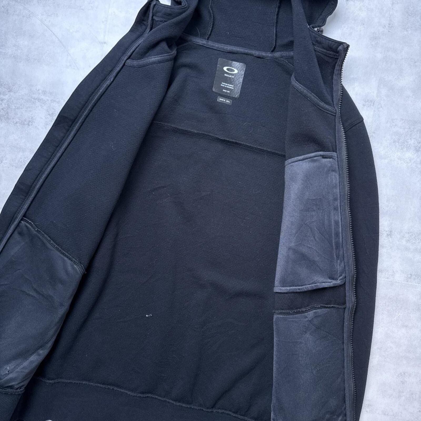 Oakley Y2K Oakley Black Fleece Zip up hoodie jacket Size US M / EU 48-50 / 2 - 7 Thumbnail