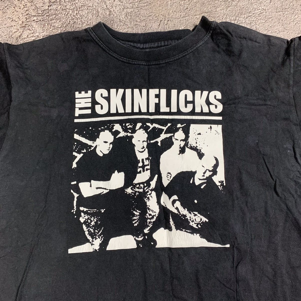 Vintage Vintage Y2K Skinflicks Graphic Tee Punk Grunge Black Slim L Size US L / EU 52-54 / 3 - 2 Thumbnail
