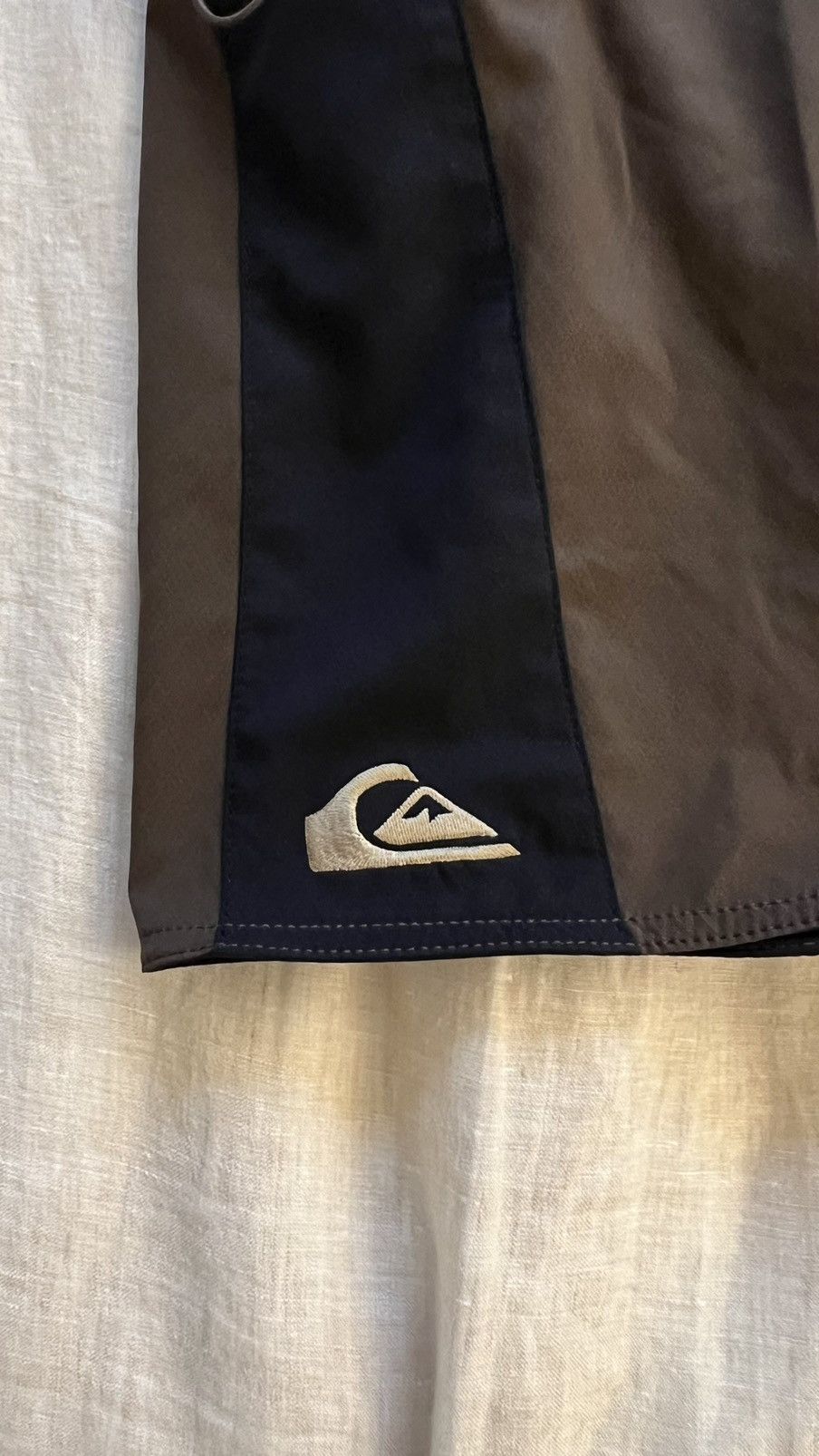 Quiksilver Quiksilver Bathing Suit Size US 36 / EU 52 - 4 Thumbnail