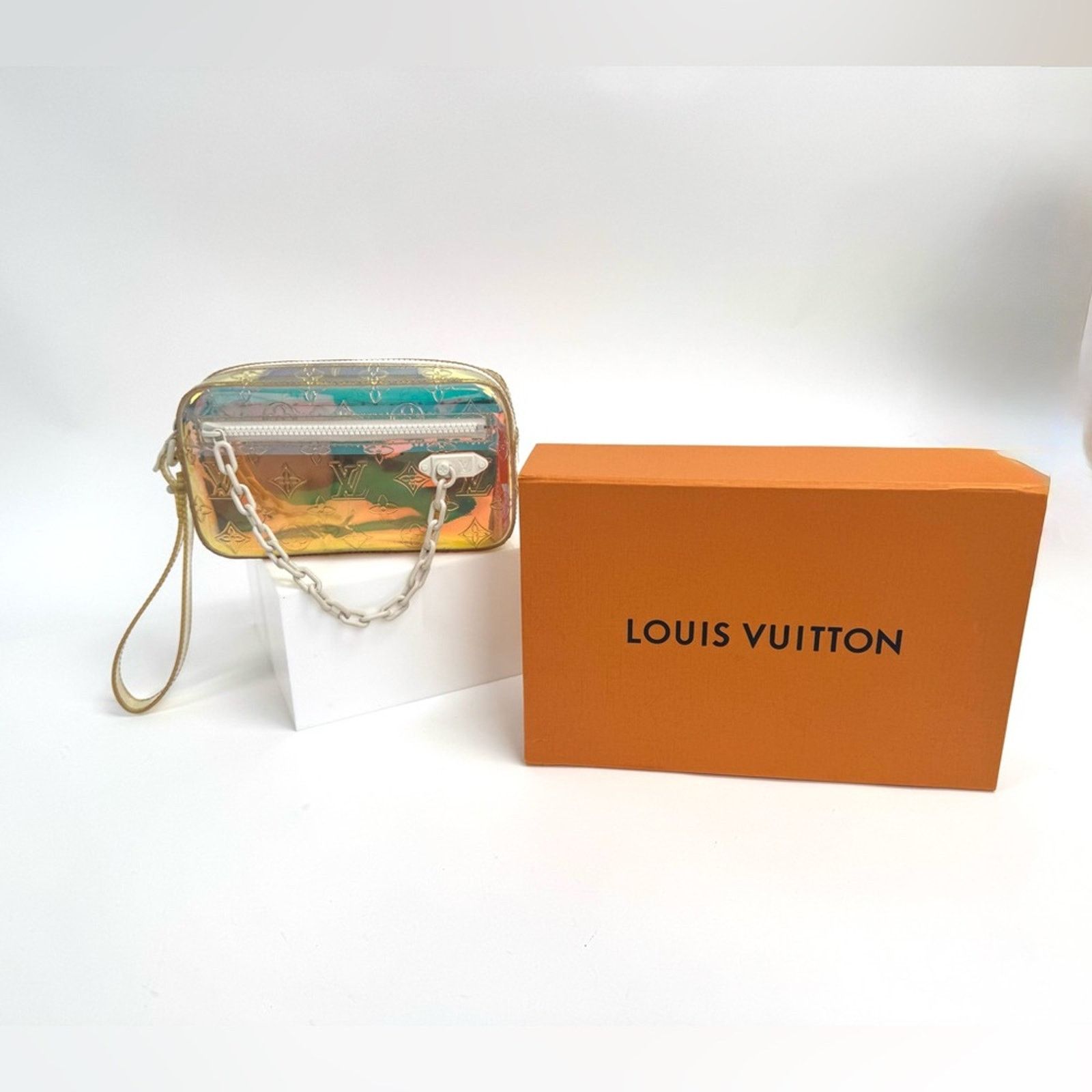 Louis Vuitton Louis Vuitton Prism Monogram x Virgil Abloh Collaboration Size ONE SIZE - 6 Thumbnail