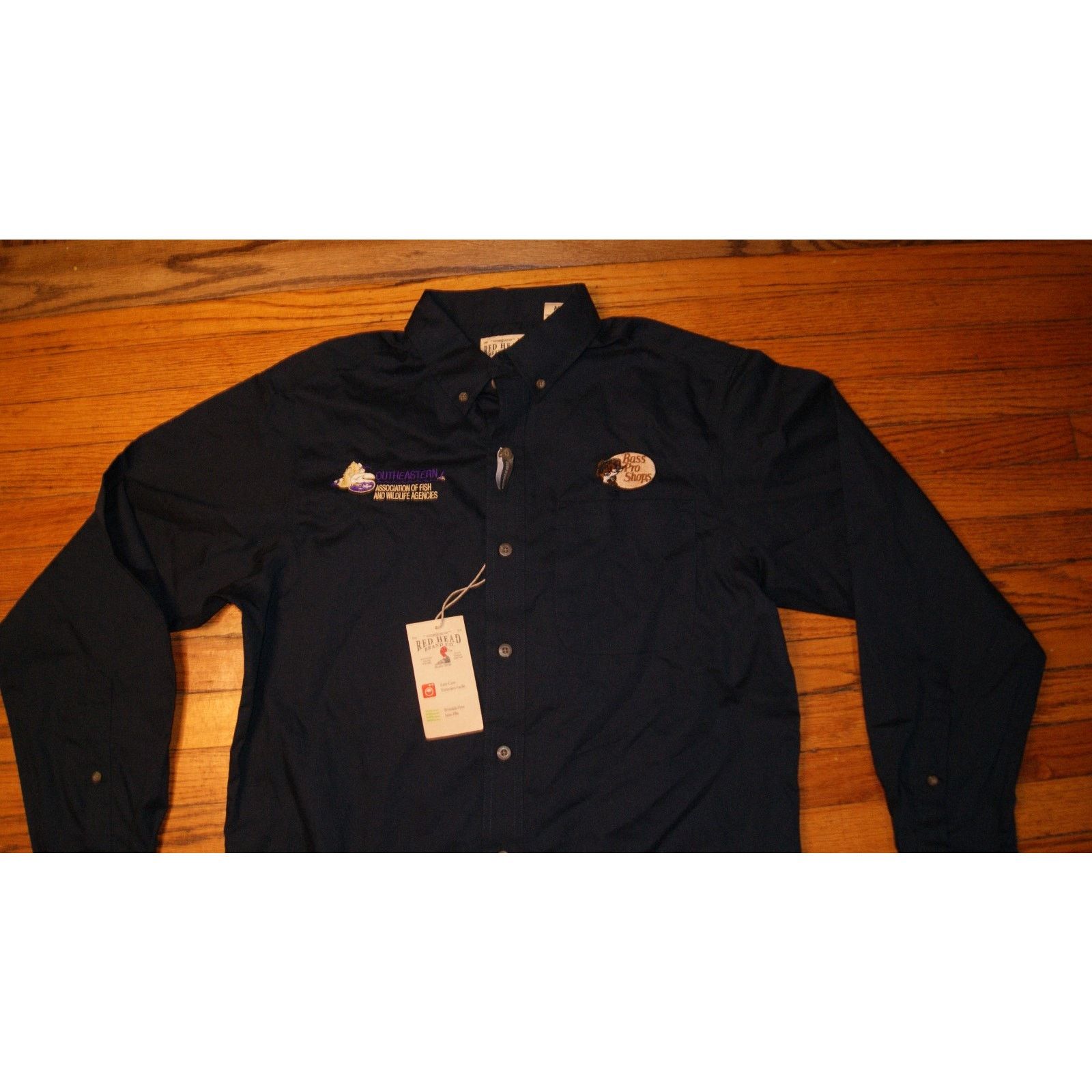 Redhead NWT Red Head Bass Pro Shops Mens M Long Sleeve Button Shirt Size US M / EU 48-50 / 2 - 3 Thumbnail