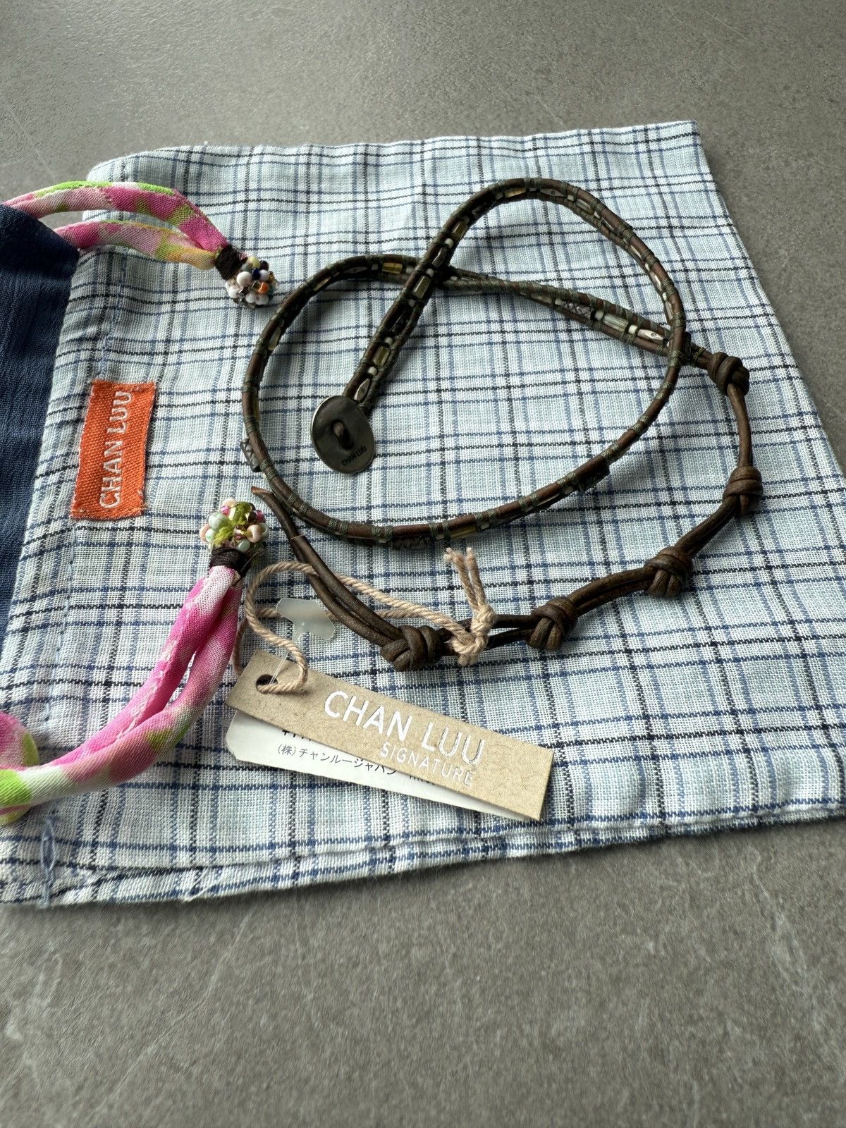 Japanese Brand CHAN LUU Hand Made Hippies Surfing Unisex Leather Bracelet Size ONE SIZE - 3 Thumbnail