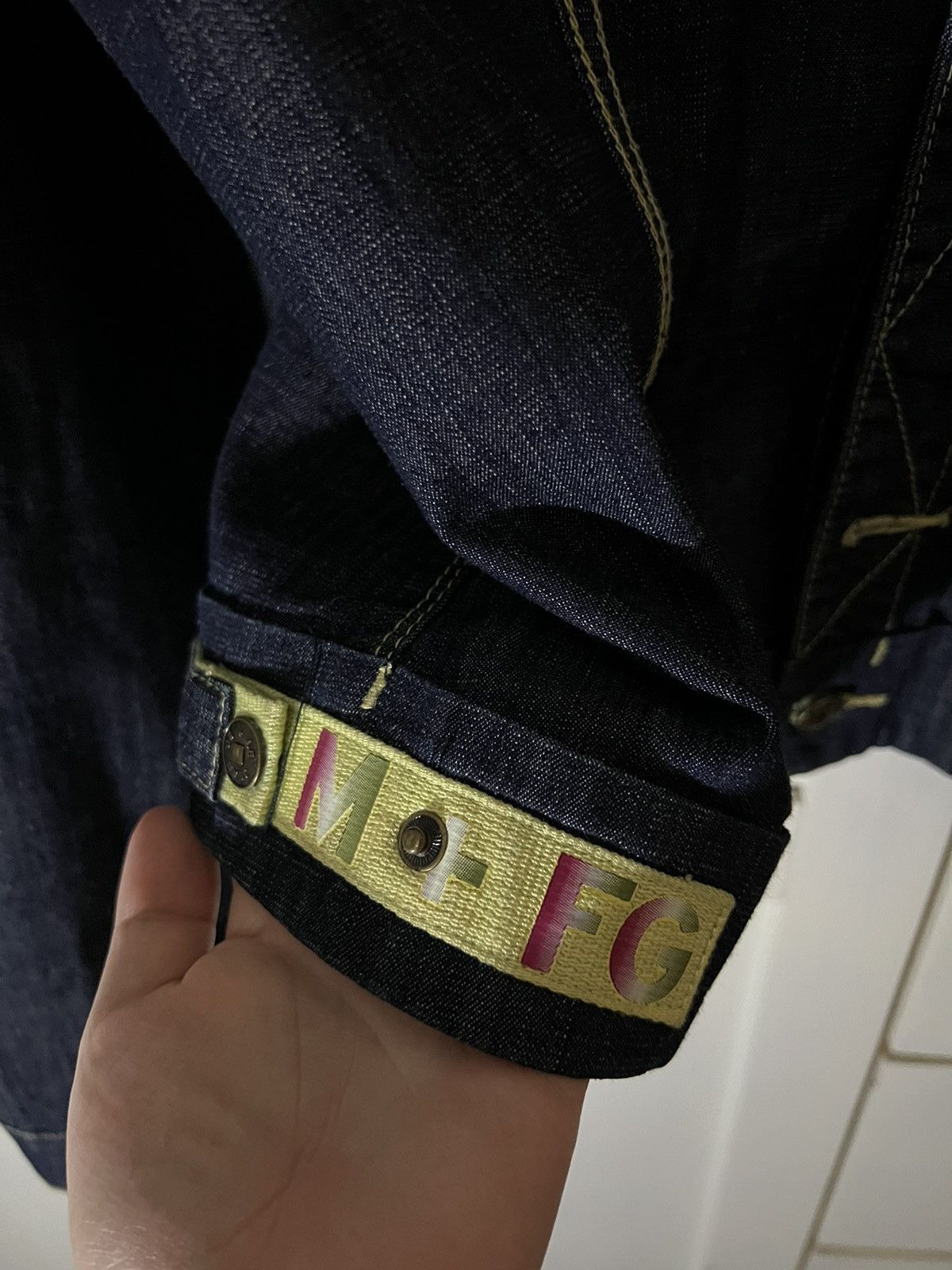 Marithe + Francois Girbaud Vintage 2000s Archive M+FG Cropped Button Up Denim Jacket Size US S / EU 44-46 / 1 - 4 Thumbnail