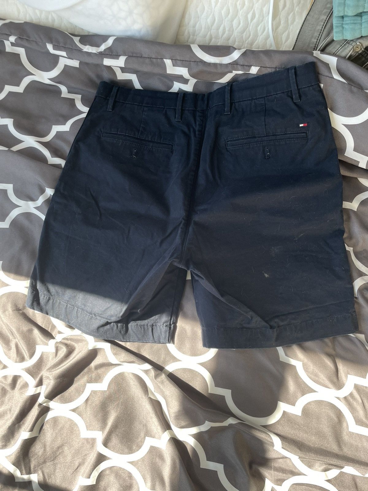 Tommy Hilfiger Navy Tommy Hilfiger Striped shorts Size US 32 / EU 48 - 2 Thumbnail