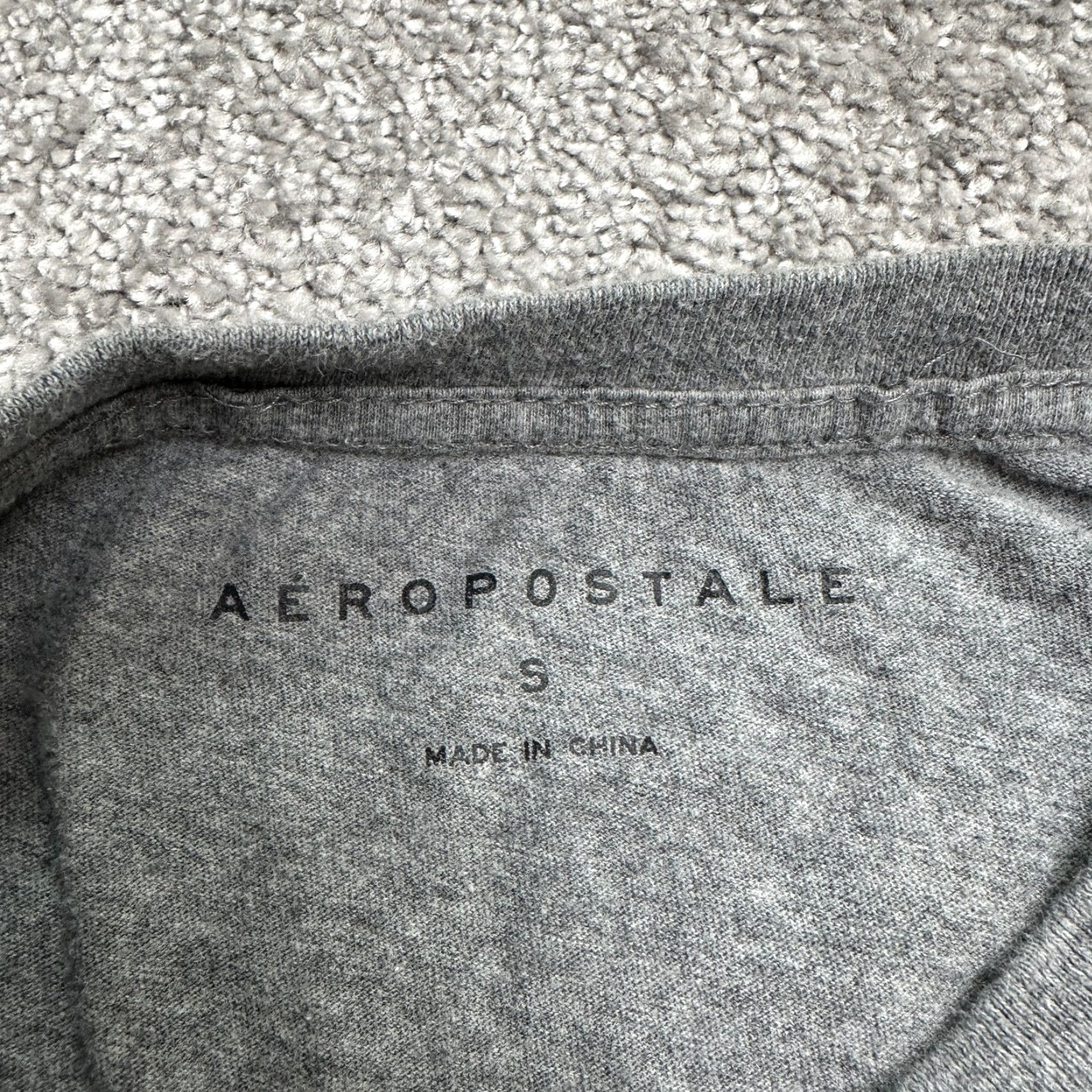Aeropostale Aero postale Graphic T-Shirt Womens Small Gray Crew Neck Short Sleeve Cotton Tee Size S / US 4 / IT 40 - 5 Thumbnail