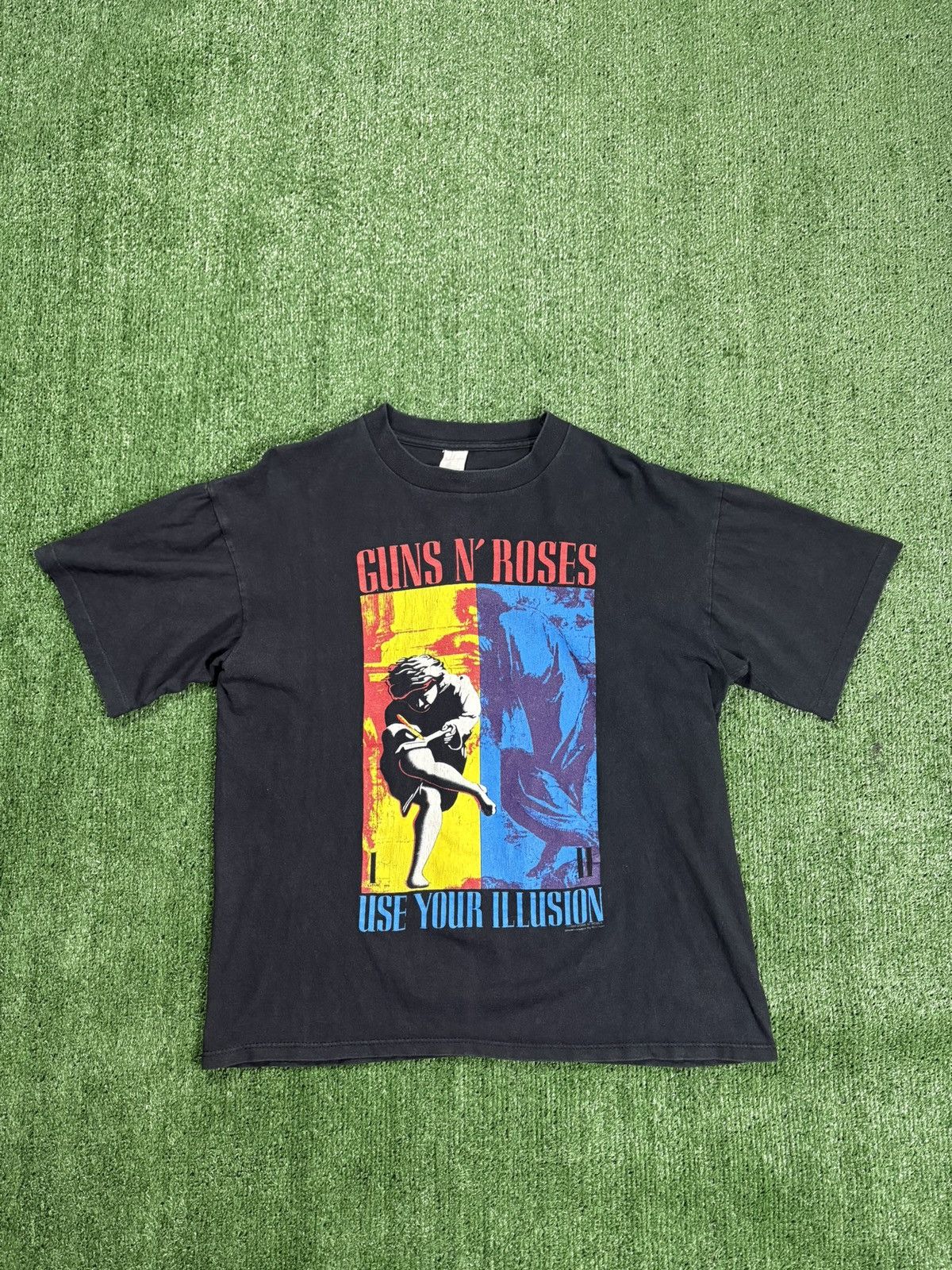 Other Vintage Grail Guns N’ Roses 1992 Use Your Illusion Tour Tee. Size US L / EU 52-54 / 3 - 1 Thumbnail