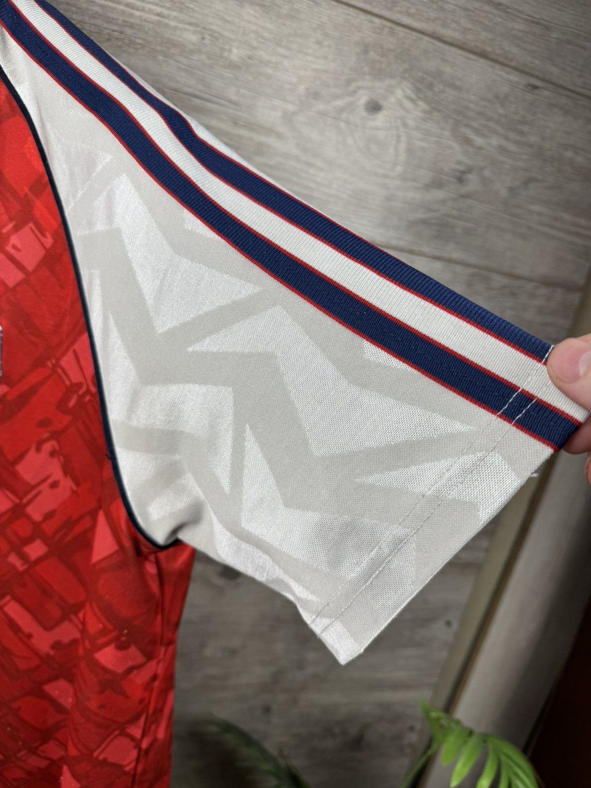 Japanese Brand Arsenal Adidas JVC Vintage Jersey Shirt Mens 1990 1991 1992 Size US L / EU 52-54 / 3 - 11 Thumbnail