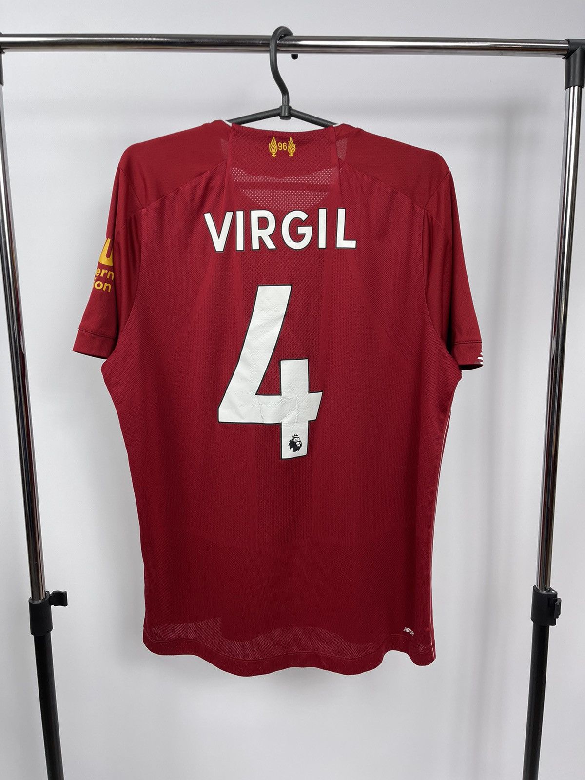 New Balance LIVERPOOL 2019 2020 VIRGIL HOME SHIRT NEW BALANCE SIZE M Size US M / EU 48-50 / 2 - 1 Thumbnail